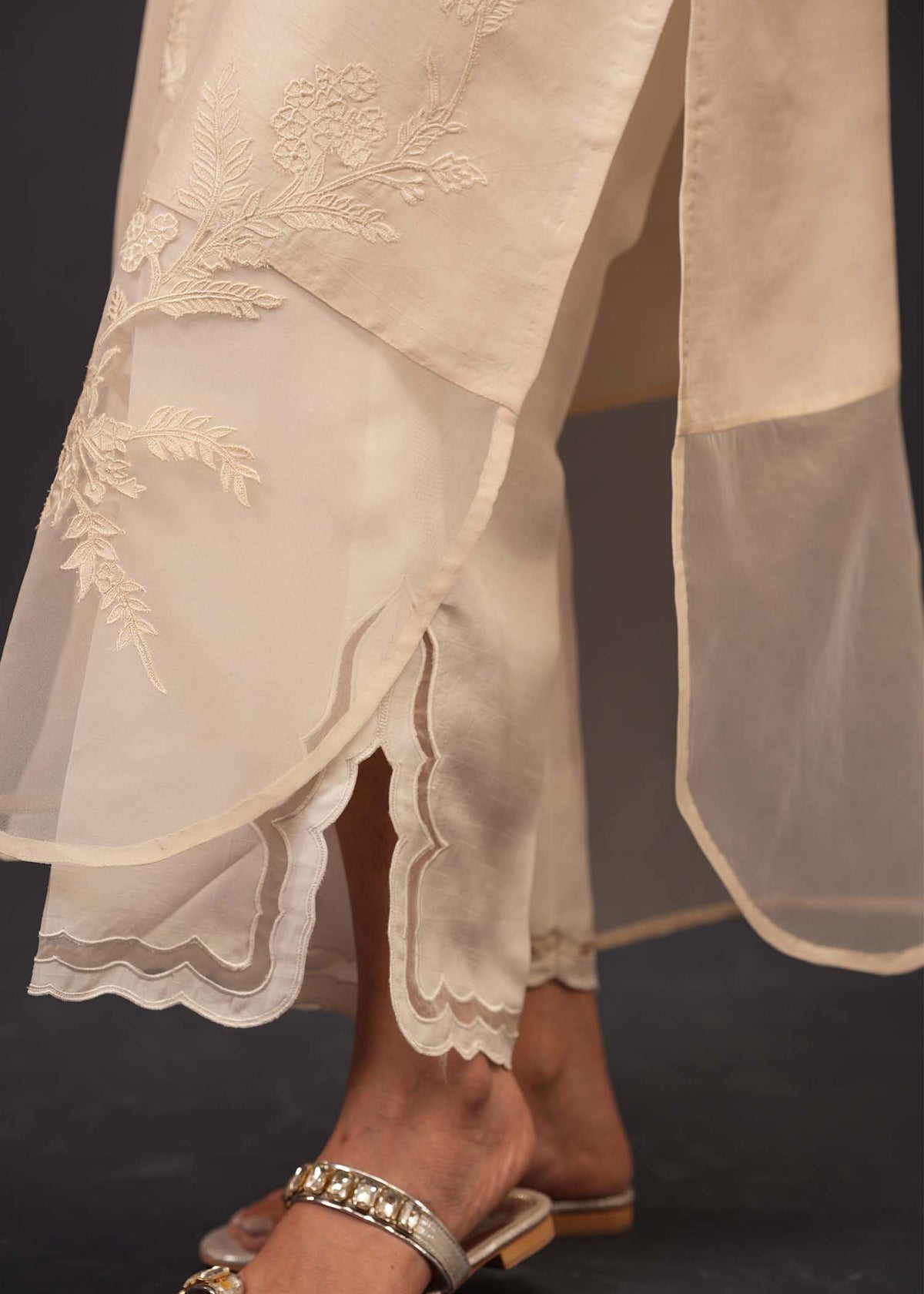 Mahgul | Emerald Hill Formals | Ivory Hill