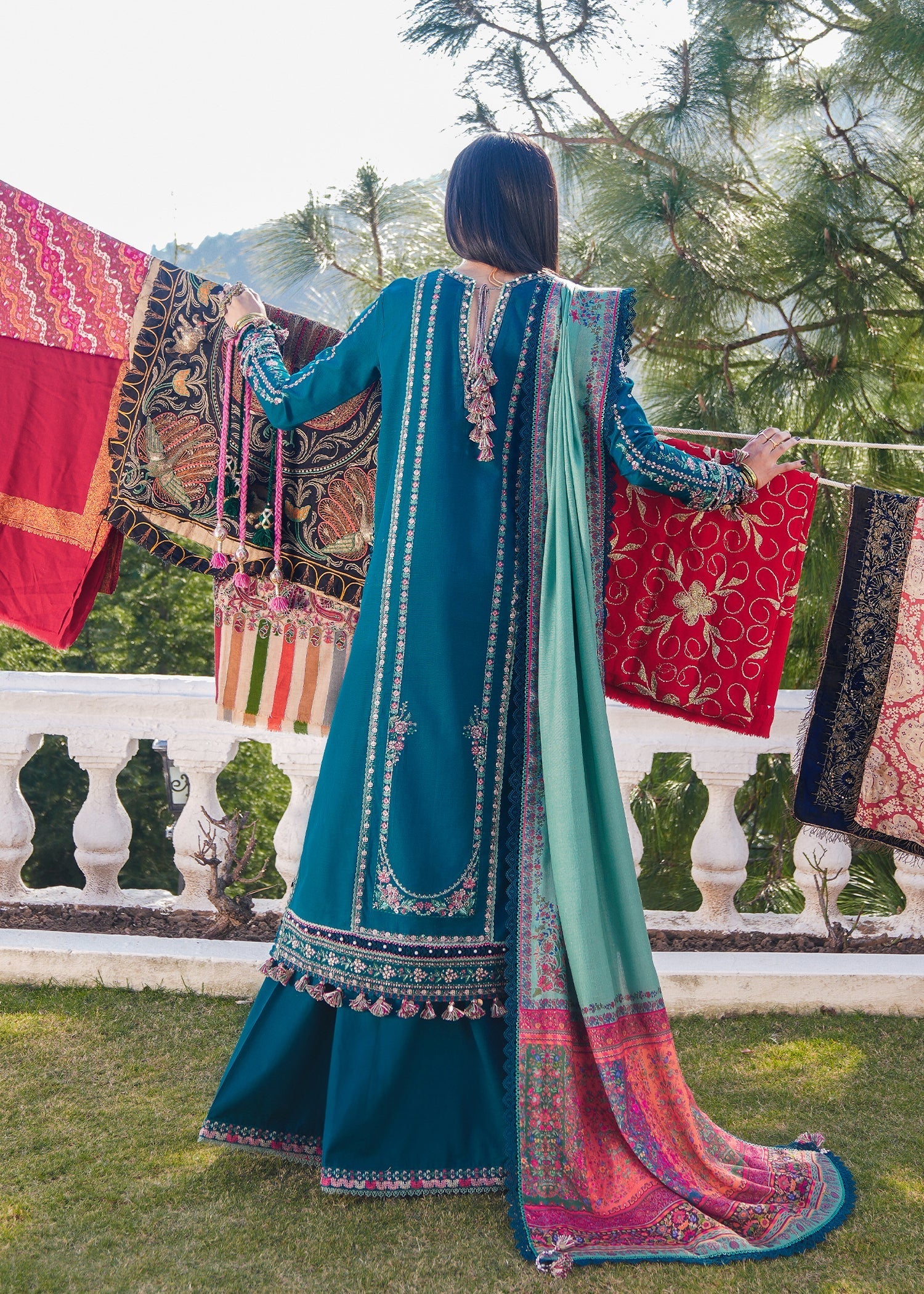 Hussain Rehar | Winter Shawl 24 | Jamil