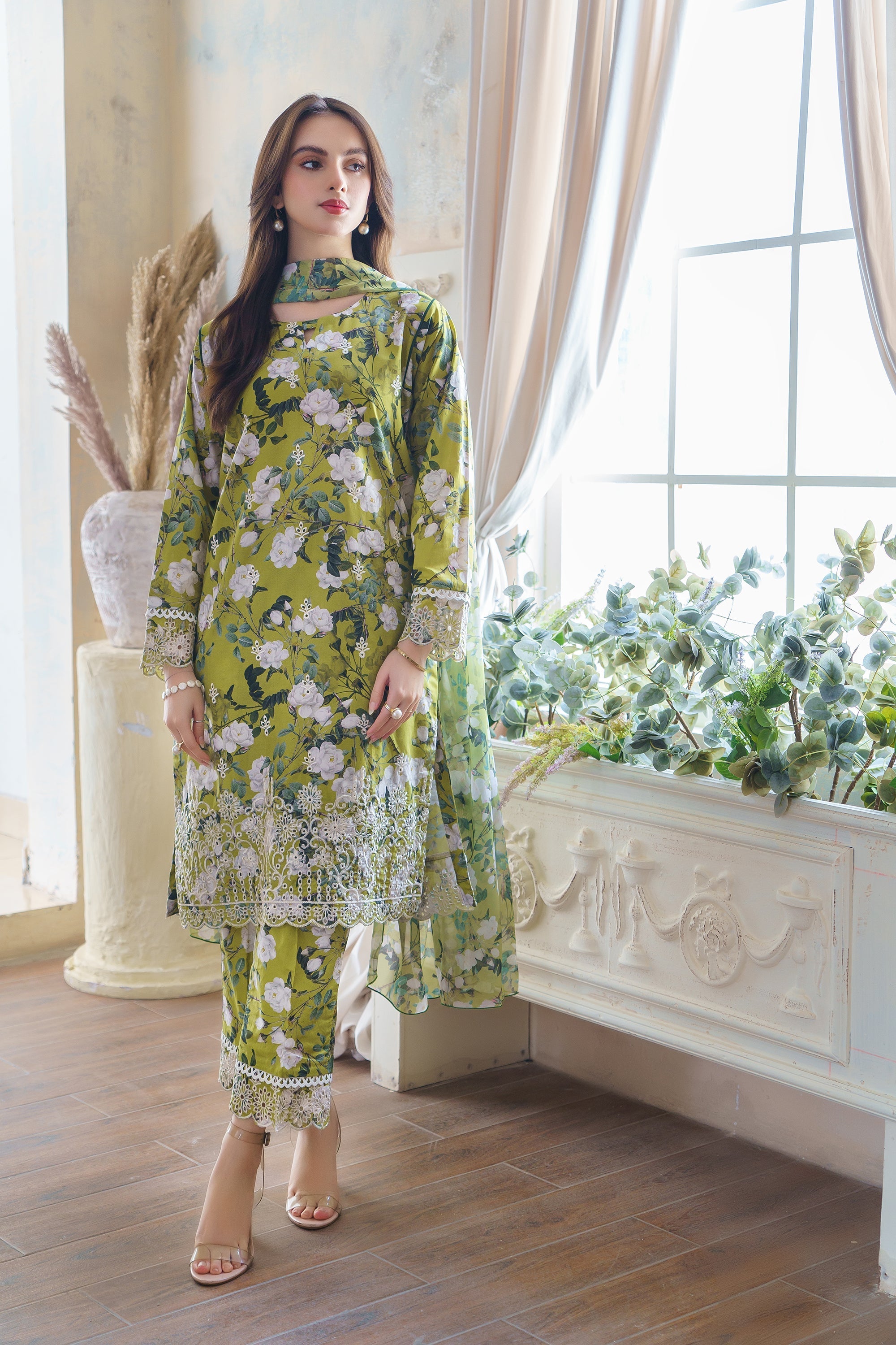 Hana | Floral Symphony | Celestial Elegance