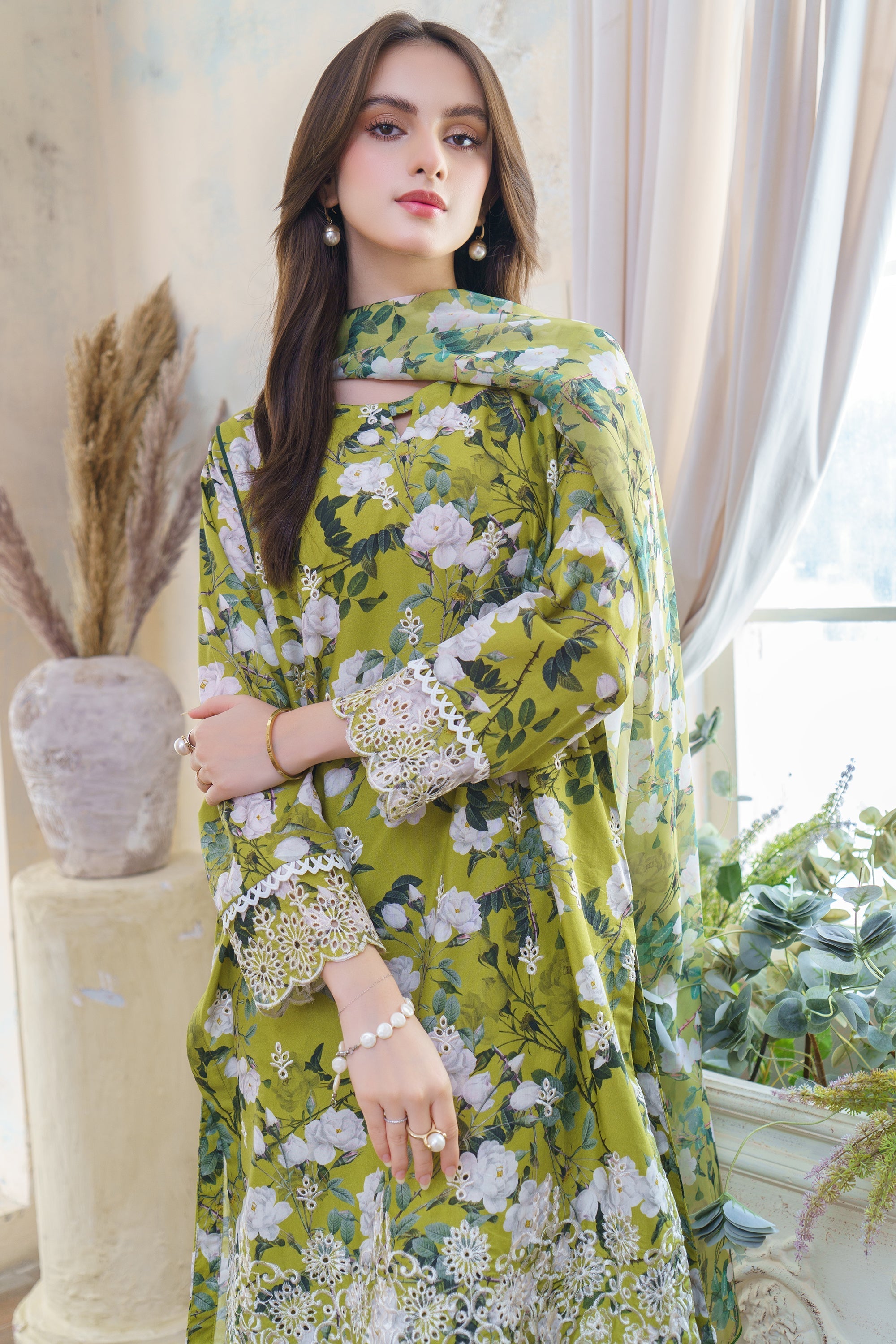 Hana | Floral Symphony | Celestial Elegance