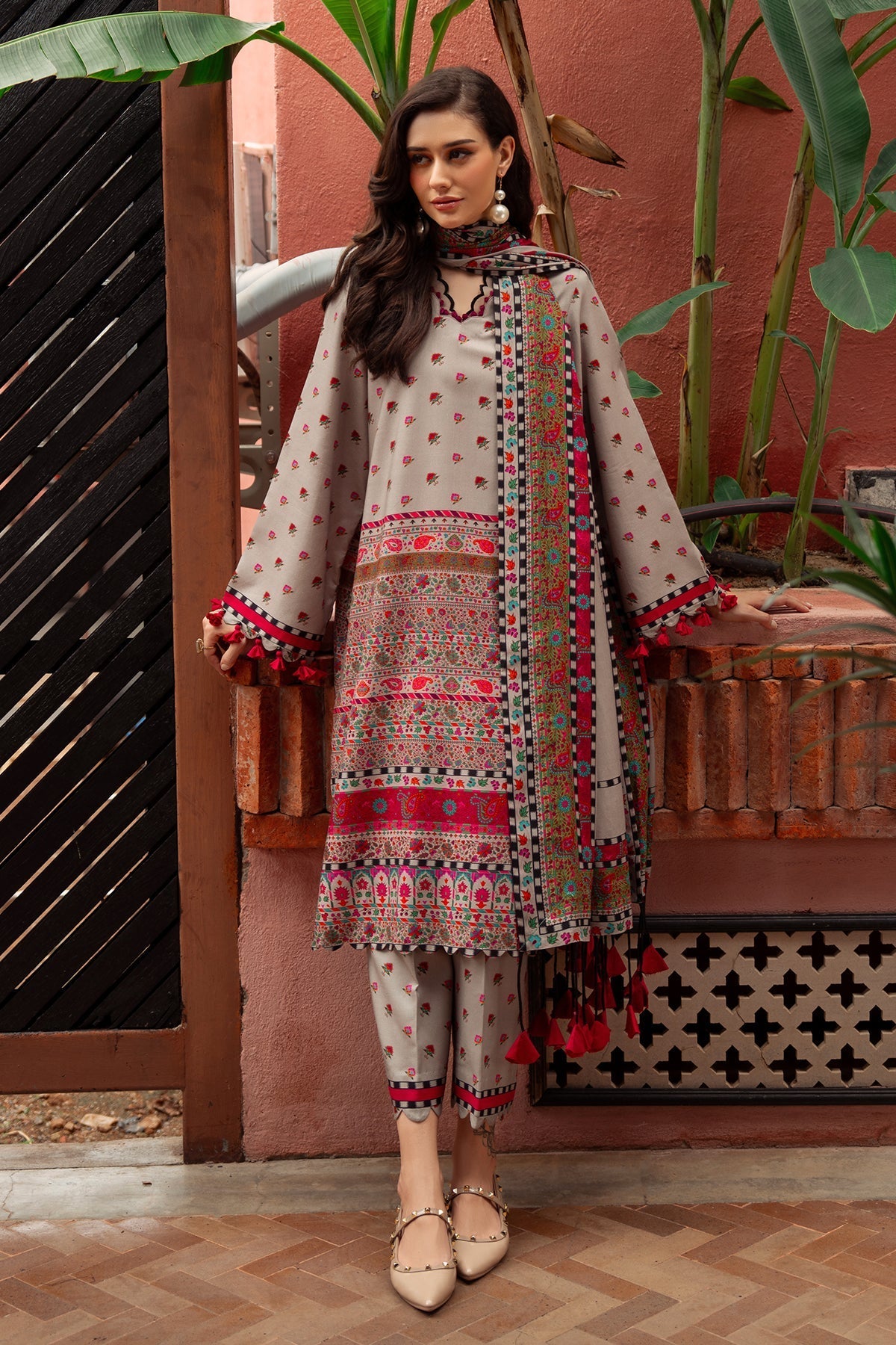 Charizma | C Prints Winter 25 | 
3-PC Unstitched Printed Linen Collection CPW5-01