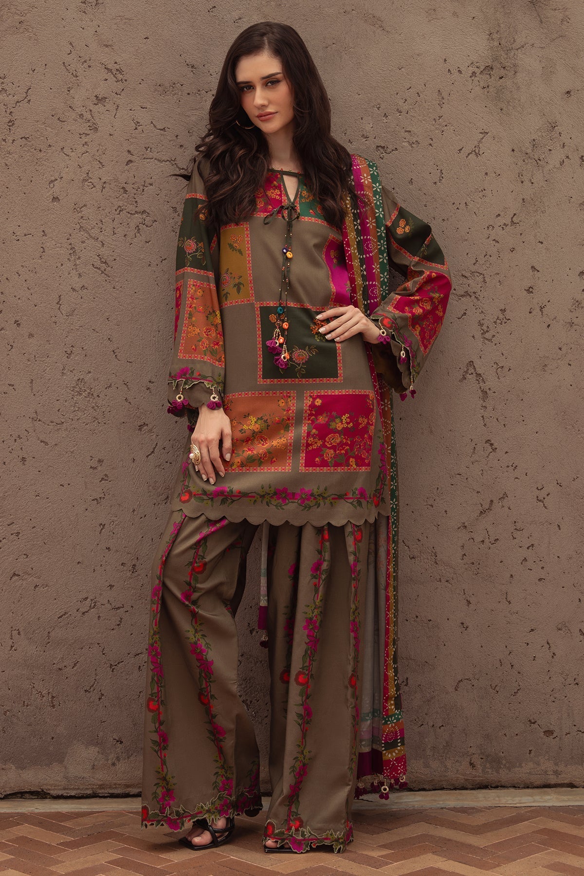 Charizma | C Prints Winter 25 | 
3-PC Unstitched Printed Linen Collection CPW5-03