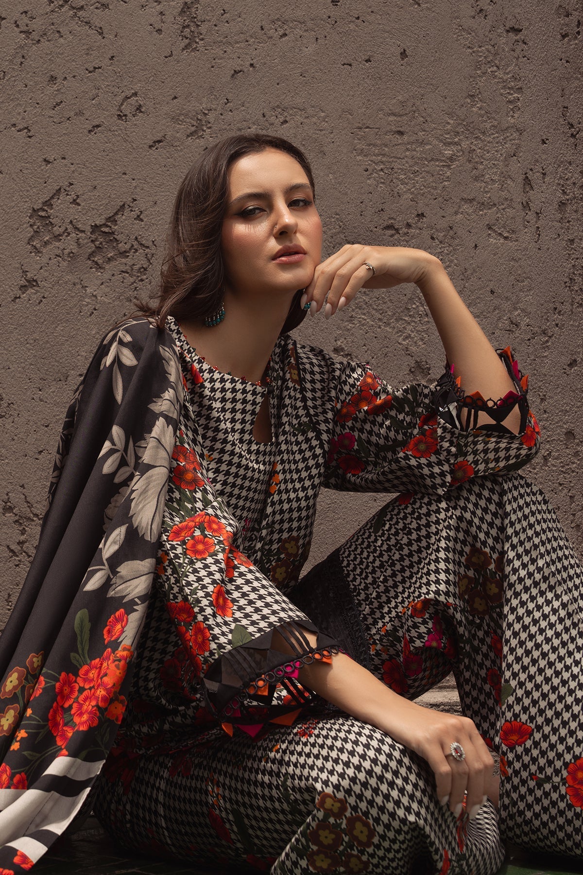 Charizma | C Prints Winter 25 | 3-PC Unstitched Printed Linen Collection CPW5-04