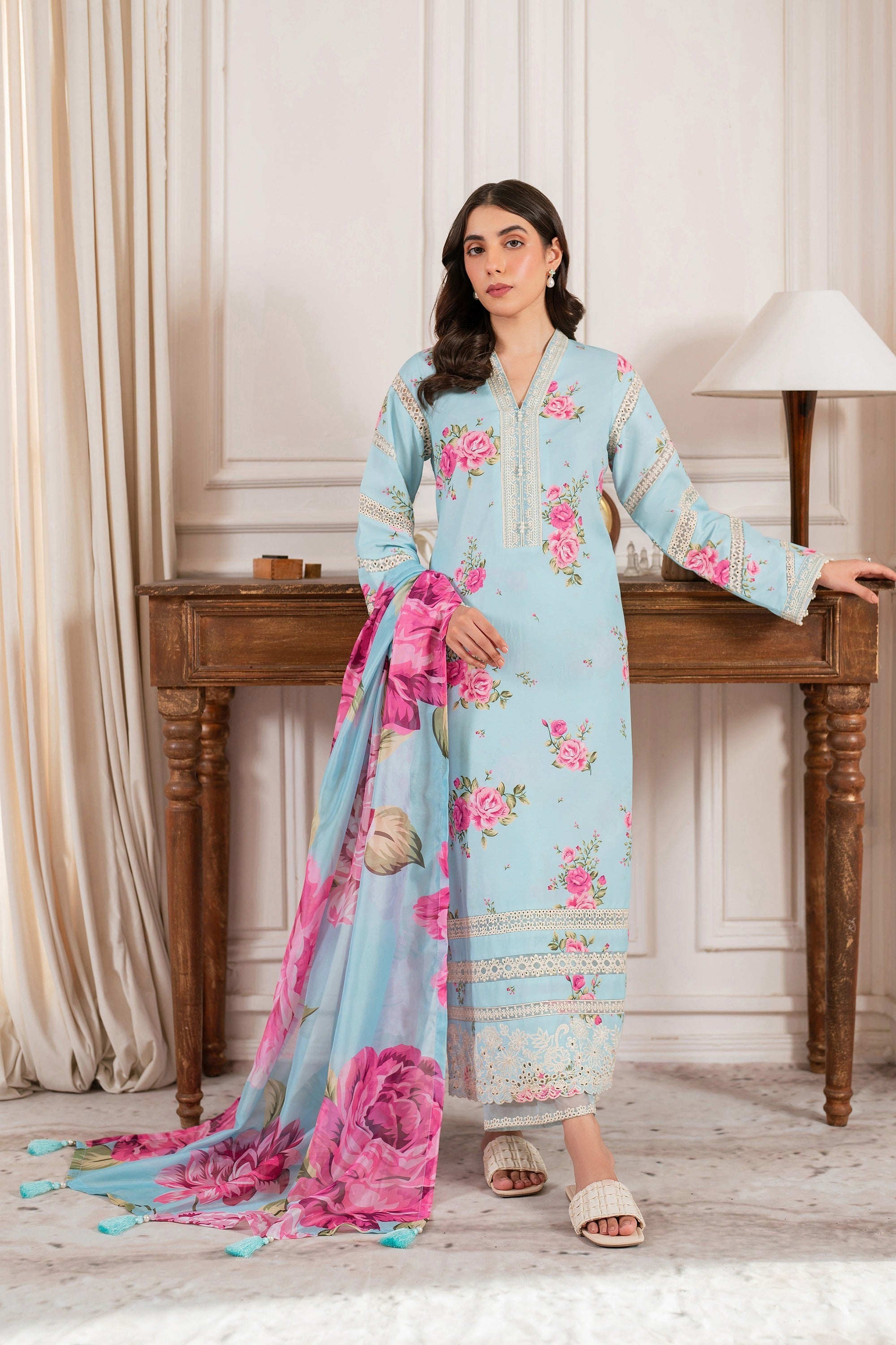 Hana | Floral Symphony | Icebloom