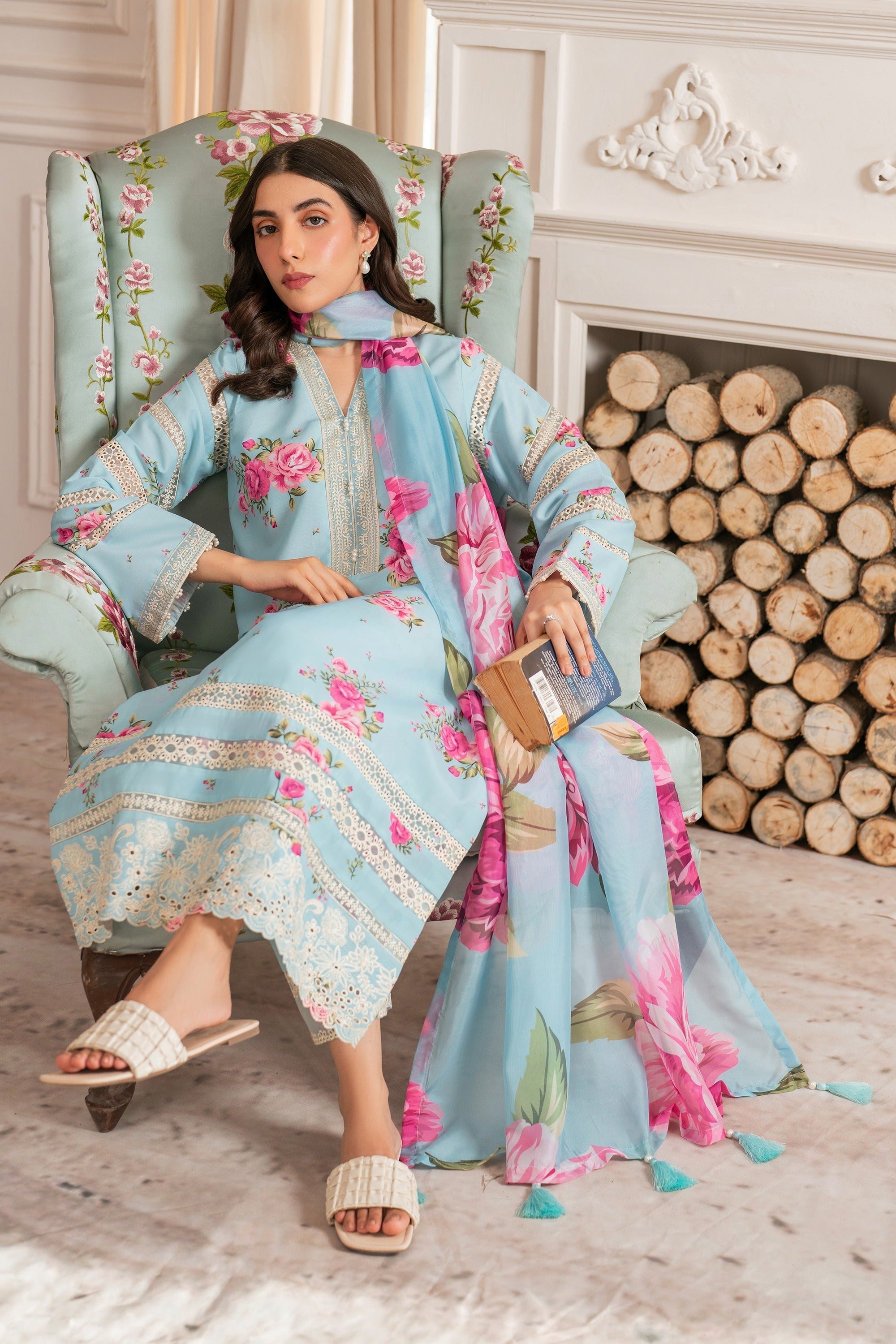 Hana | Floral Symphony | Icebloom