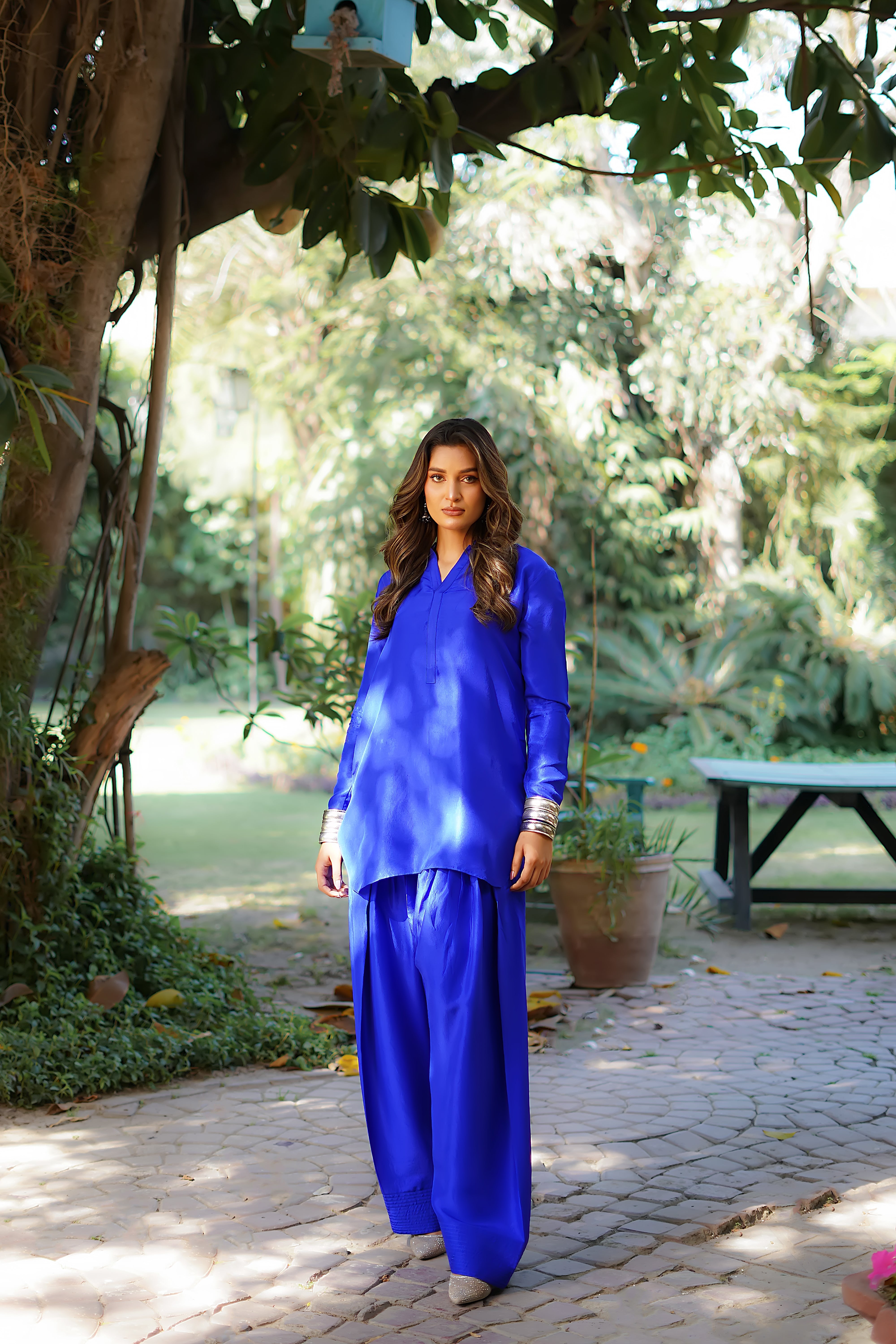 Erum Khan | Nue 25 | Cosmic Wave