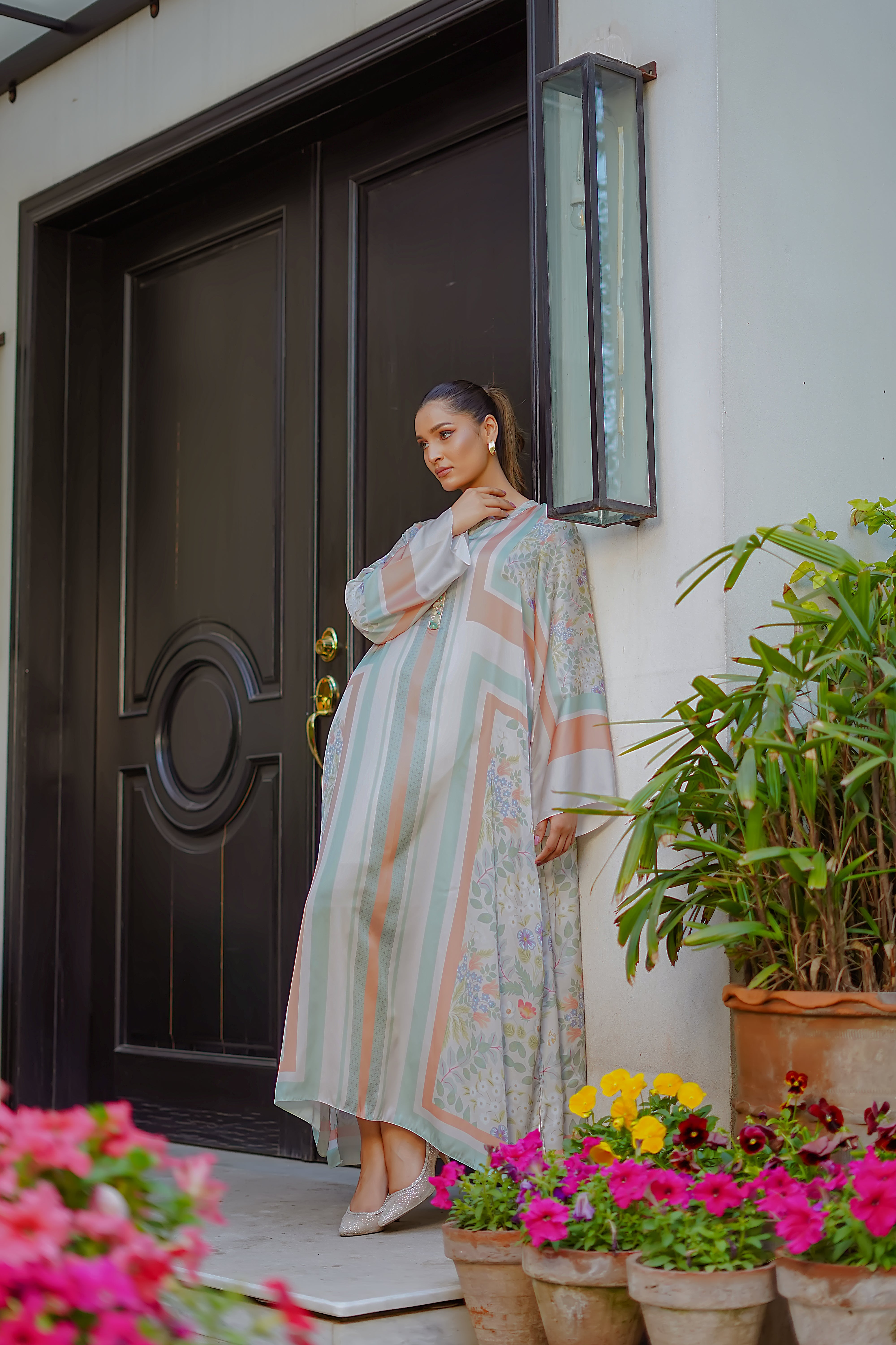 Erum Khan | Nue 25 | Whisper Blush