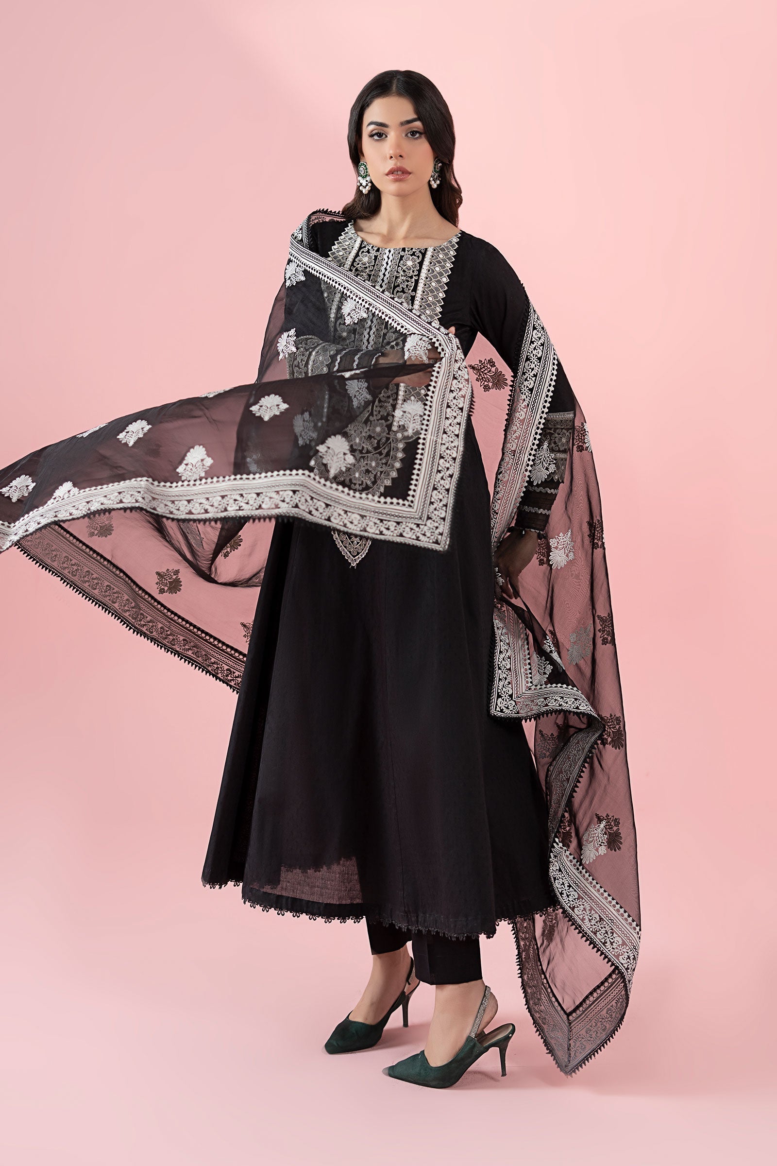 Maria B | Luxury Pret 25 | DW-EA25-37