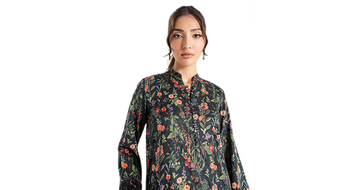 Maria B | Luxury Winter Pret 25 | DW-EF23-71R1-Black