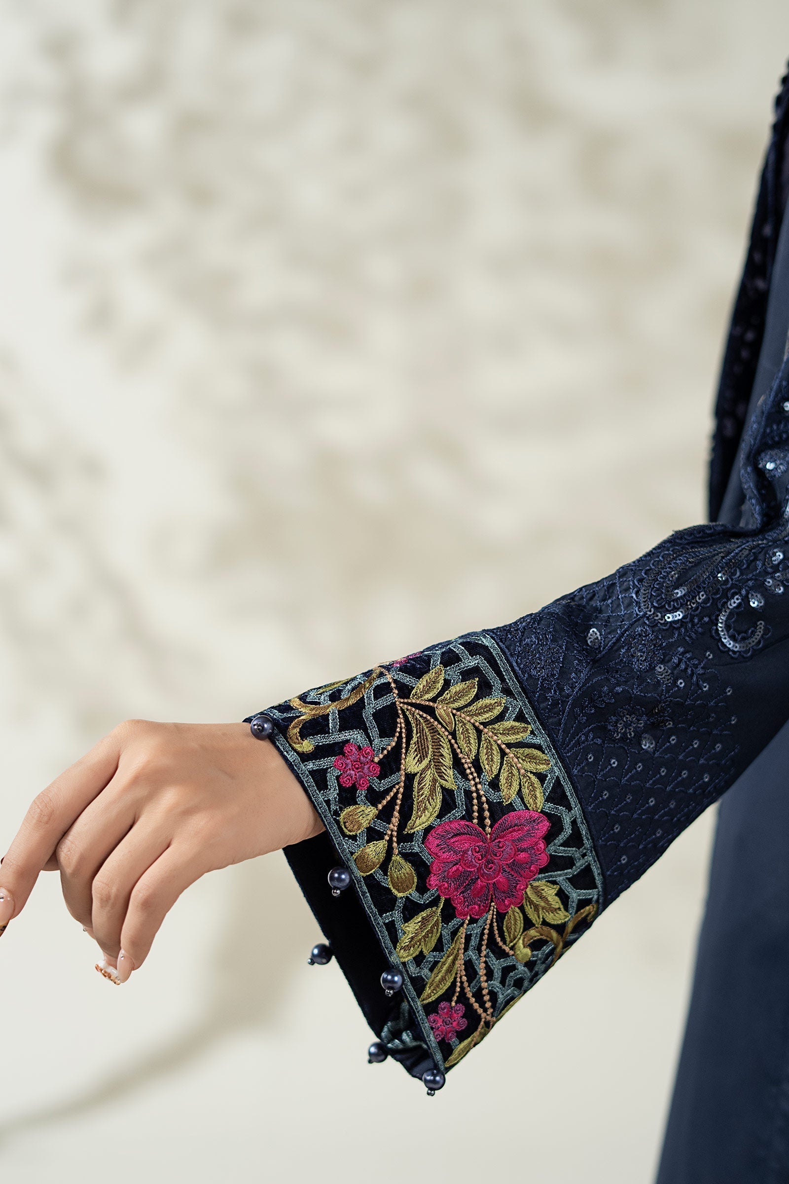 Maria B | Luxury Winte r Pret 25 |DW-W25-20-Blue