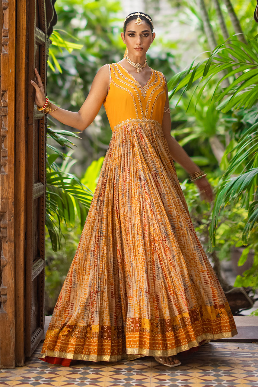 Deepak Perwani | Jaipur Heritage Wedding Wear | Ktd4118