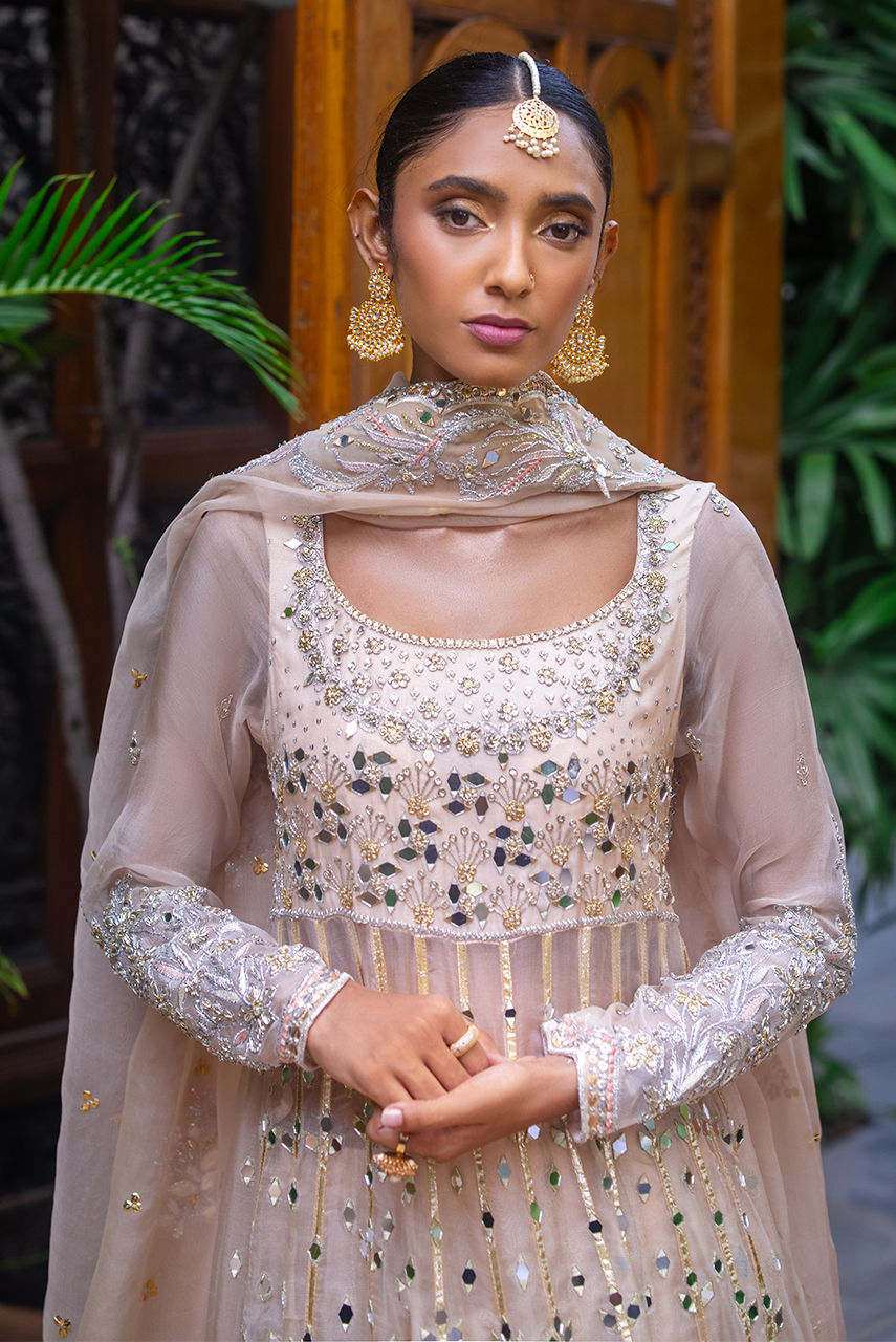 Deepak Perwani | Jaipur Heritage Wedding Wear | Ktd4095