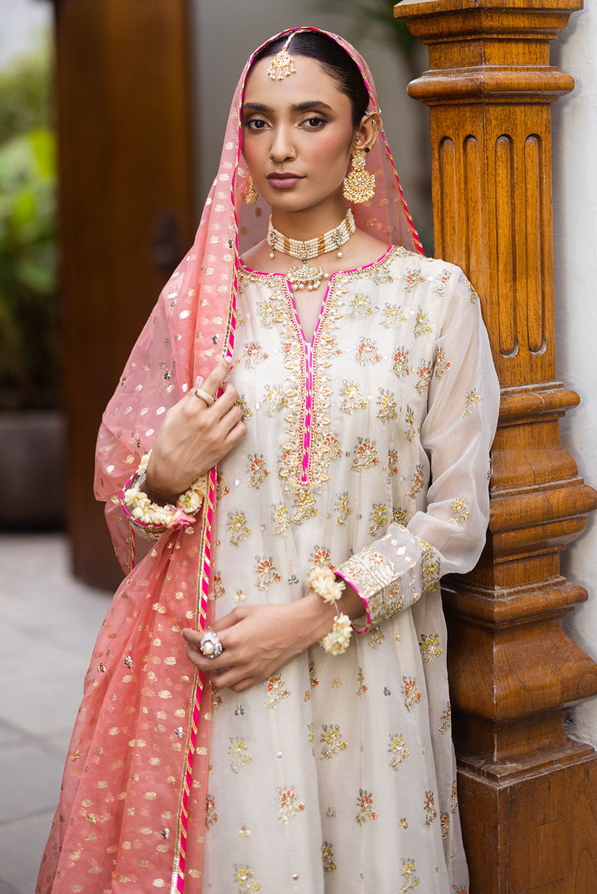 Deepak Perwani | Jaipur Heritage Wedding Wear | Ktd4111