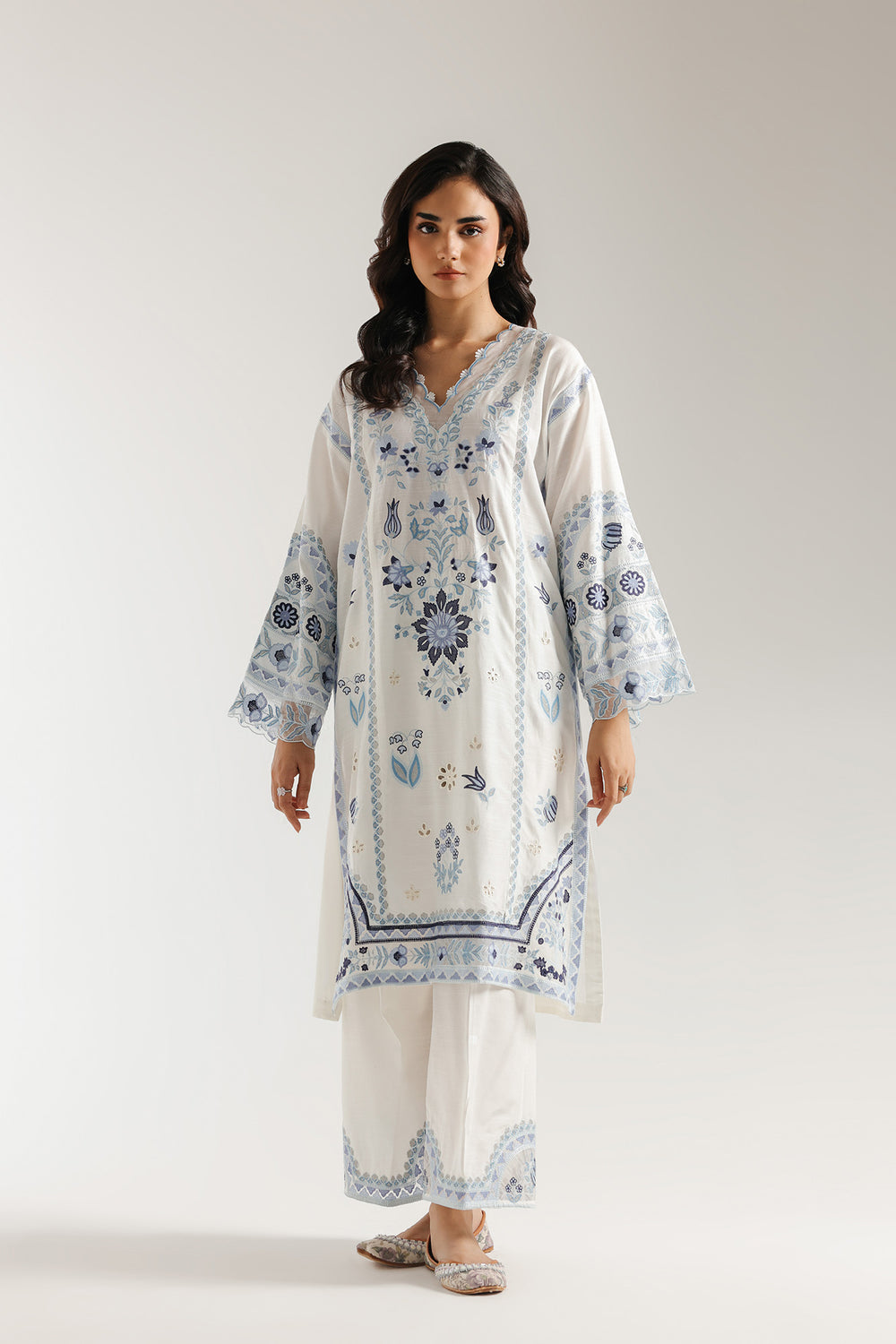 Ethnic | Rozana Collection 25 | Embroidered Dress 17A