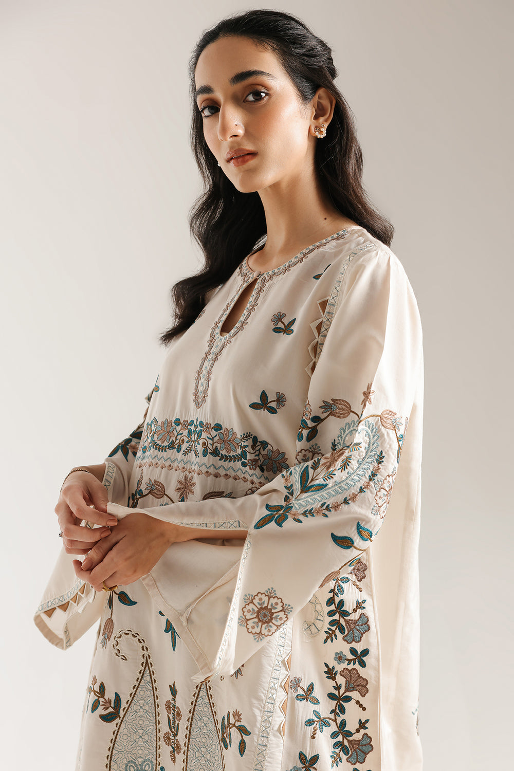 Ethnic | Rozana Collection 25 | Embroidered Dress 02A