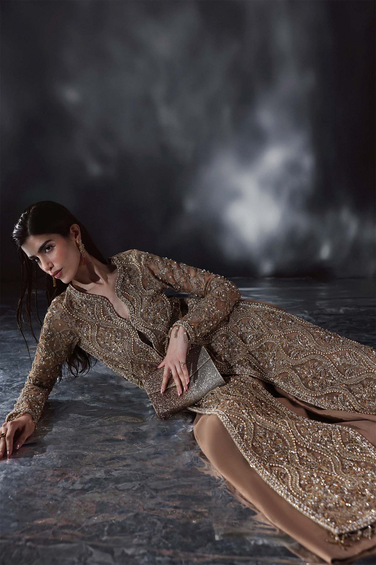 Enzo | Chateau De Lumiere | Nue