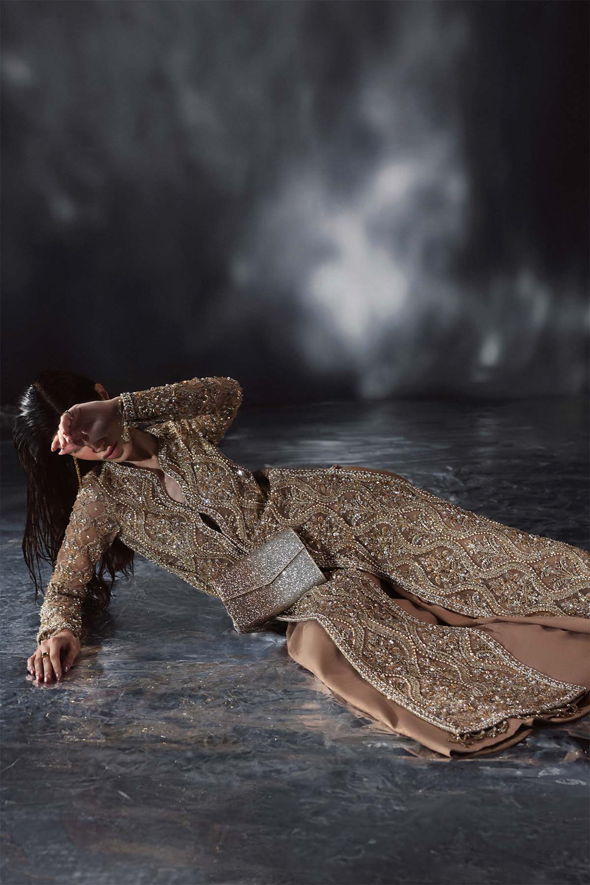 Enzo | Chateau De Lumiere | Nue