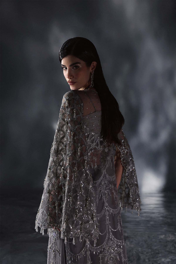 Enzo | Chateau De Lumiere | Raffinée