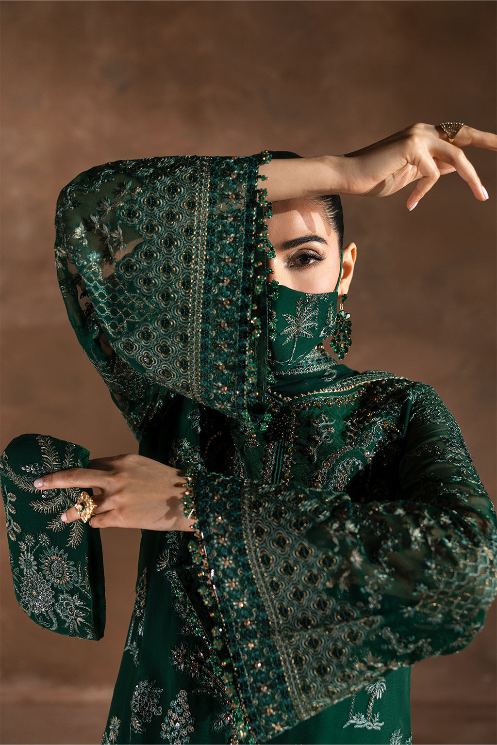 Flossie | Laconic Formals | FE - 901 A