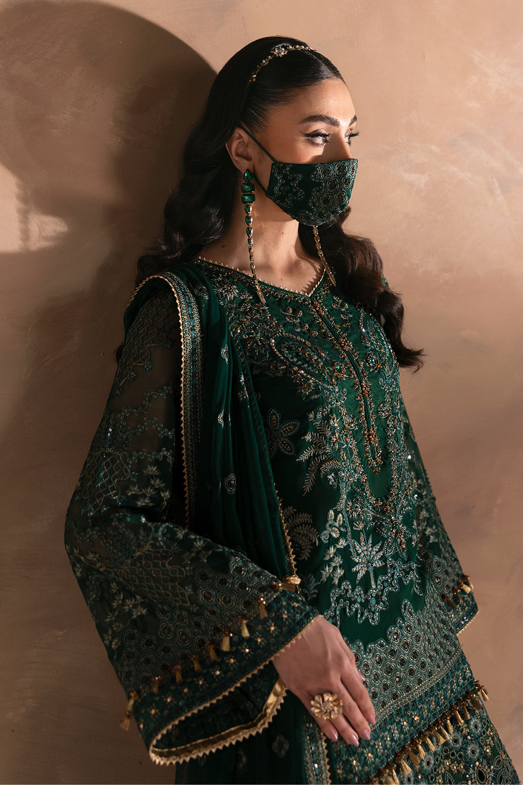 Flossie | Laconic Formals | FE - 901 B