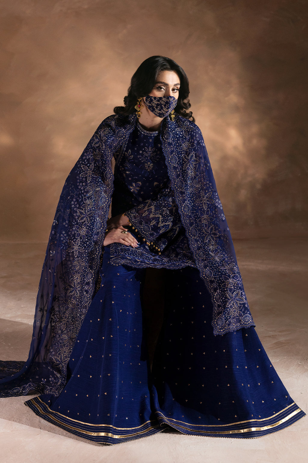 Flossie | Laconic Formals | FE - 902 B