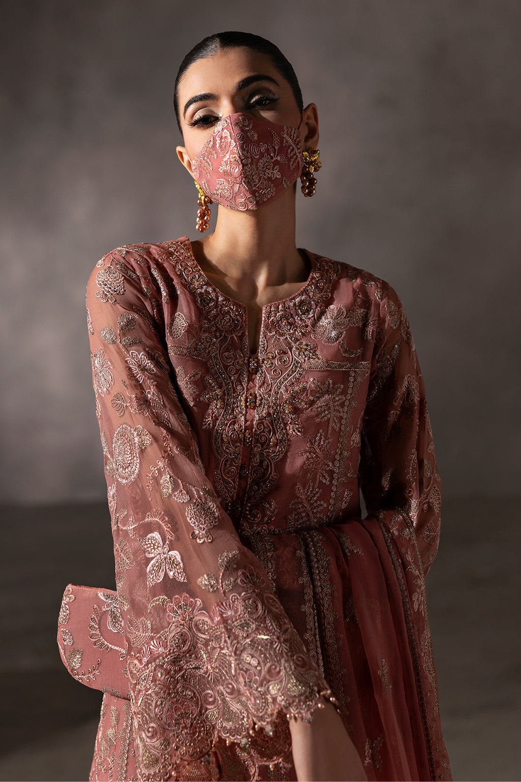 Flossie | Laconic Formals | FE - 907 A