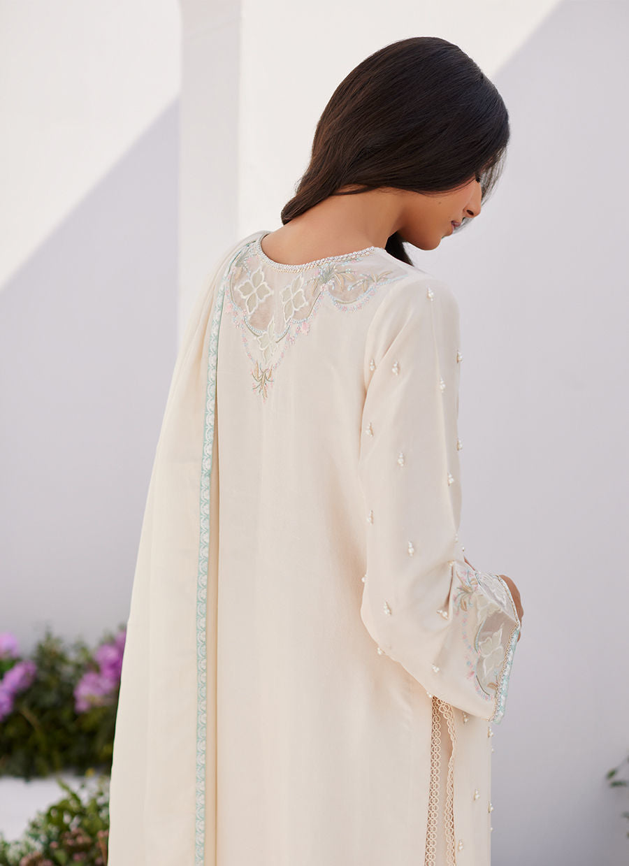 Farah Talib Aziz | Zaza Luxe Pret 24 | LYA IVORY EMBELLISHED RAW SILK SHIRT AND DUPATTA