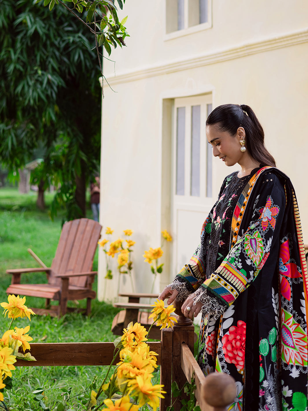 Mahnur | Gardenia Khaddar 25 | GR-06