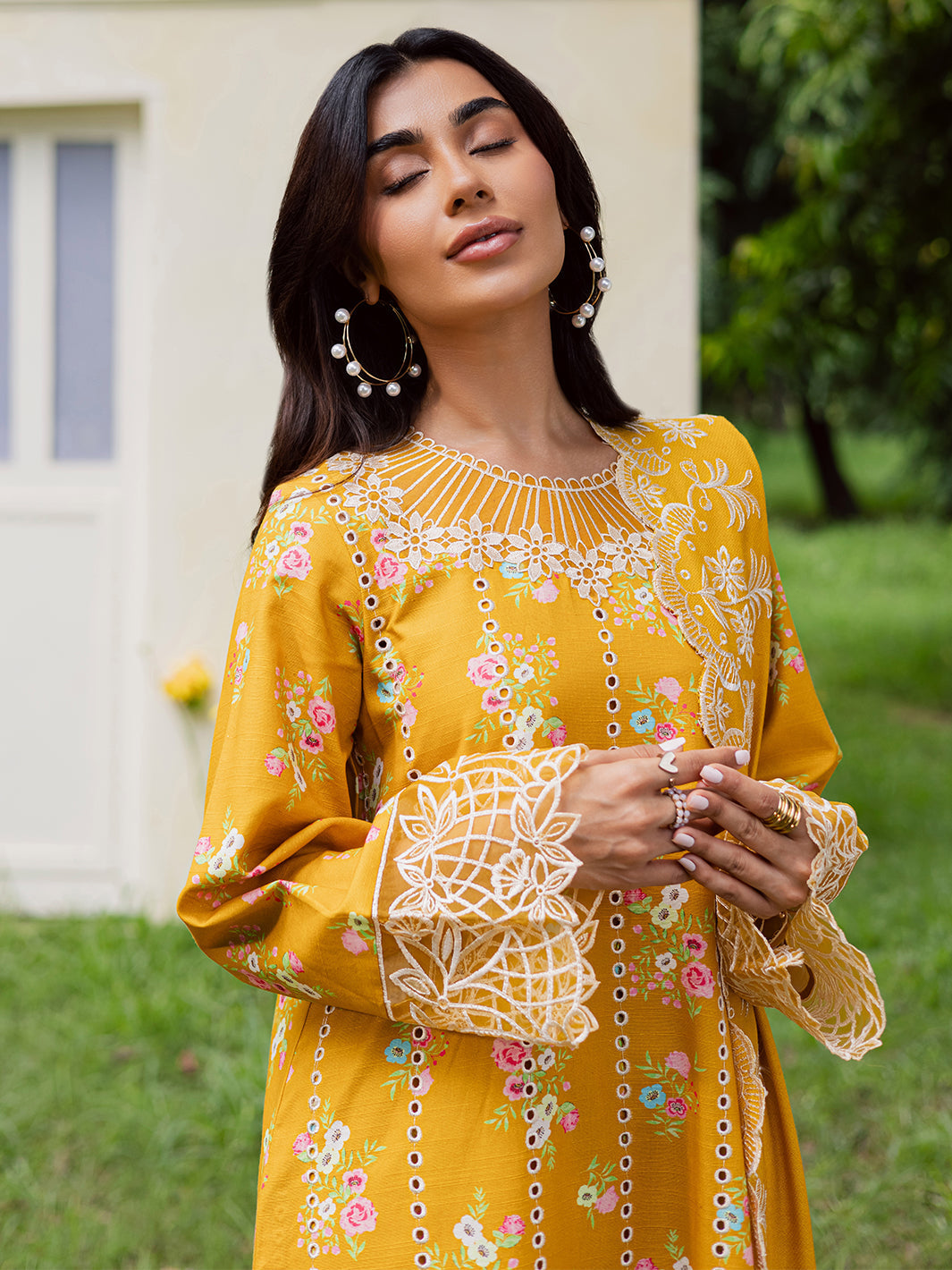 Mahnur | Gardenia Khaddar 25 | GR-08