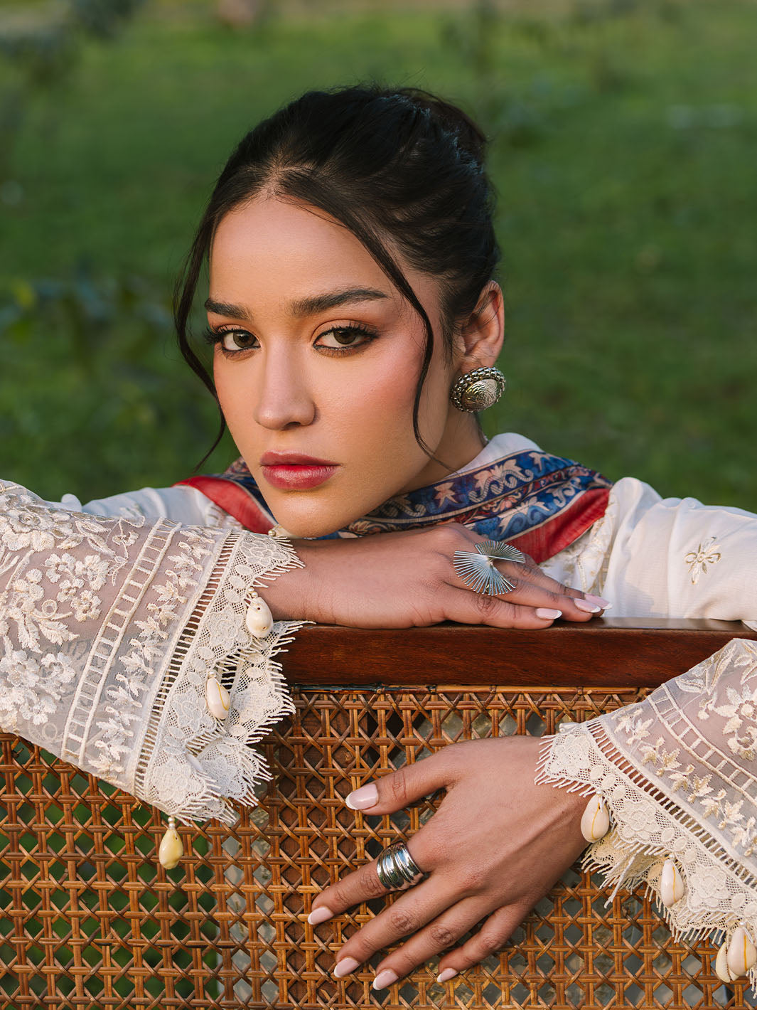 Mahnur | Dahlia Luxury Lawn 25 | Gia