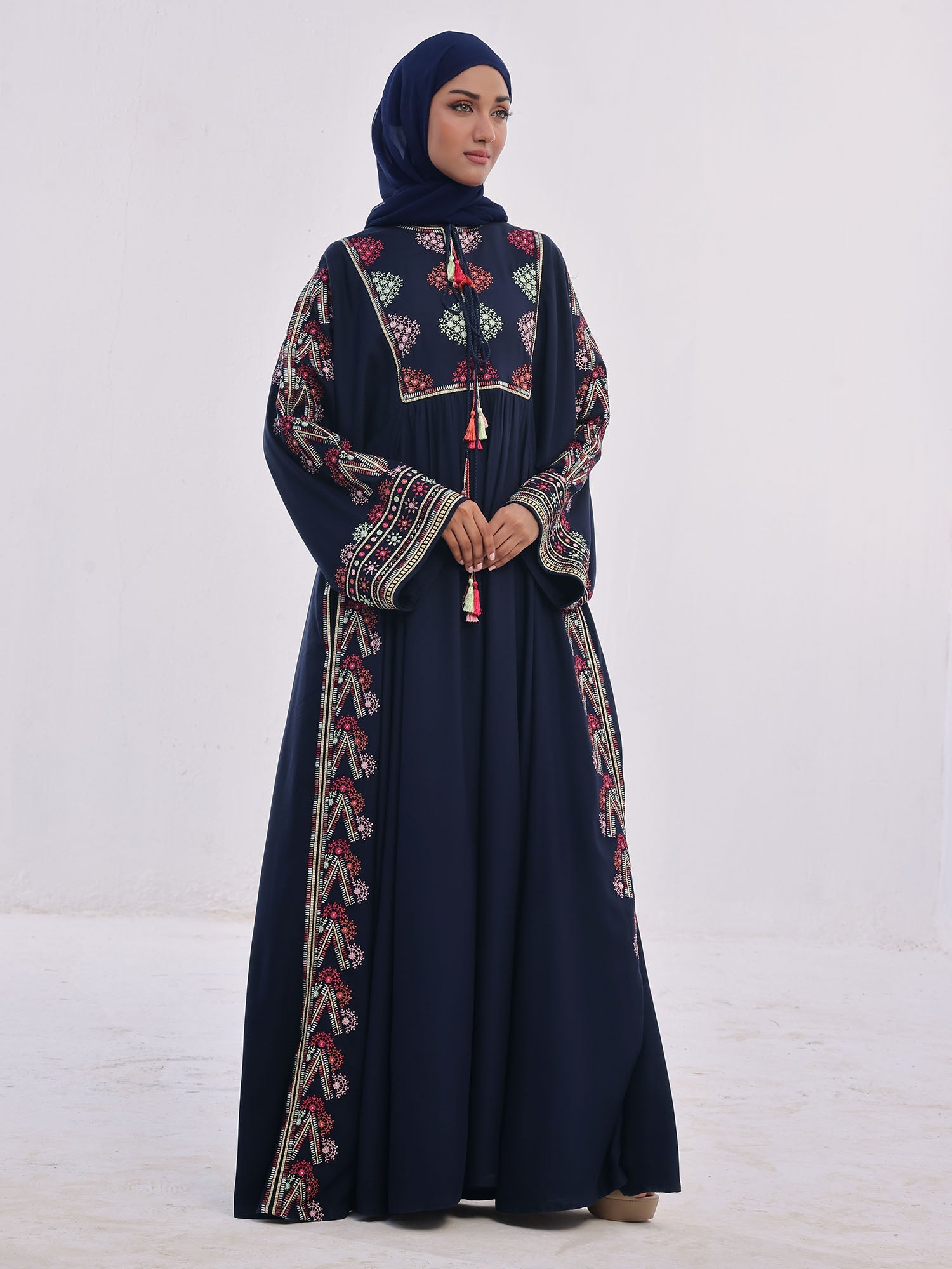 GUL-E-GULZAR Abaya
