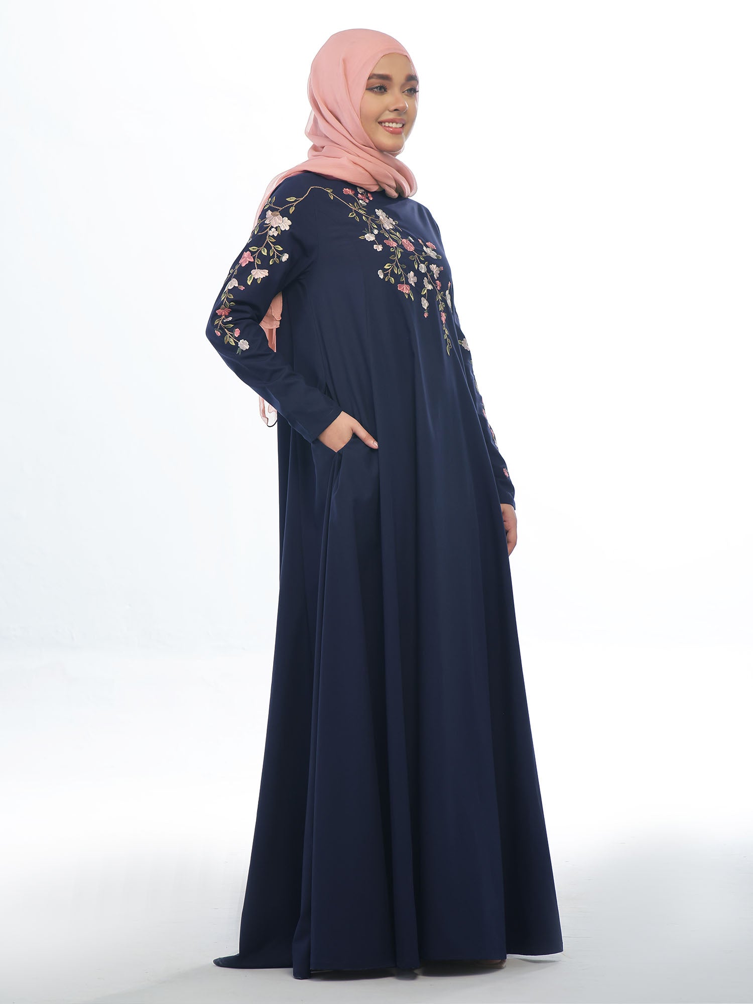 Gulistan Royal Abaya