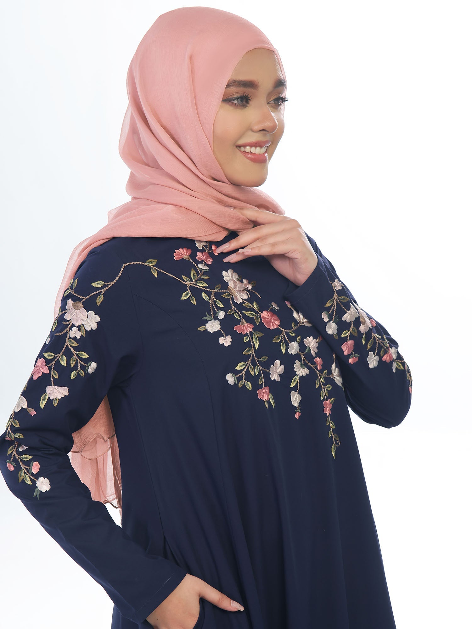 Gulistan Royal Abaya