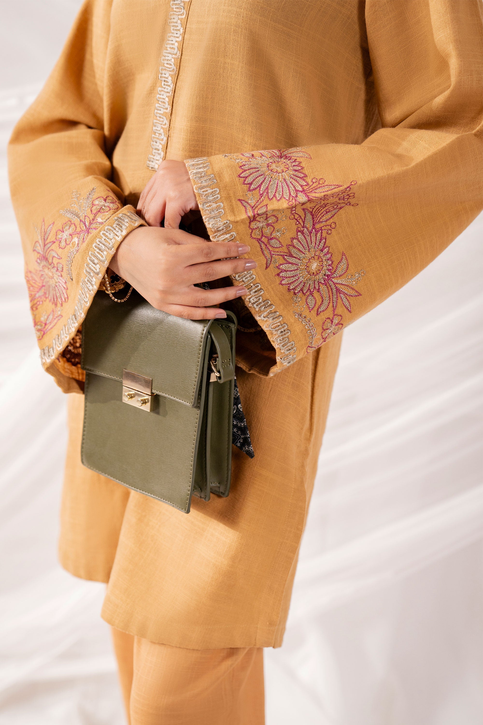 Hana | Khaddar Edit |Ziya