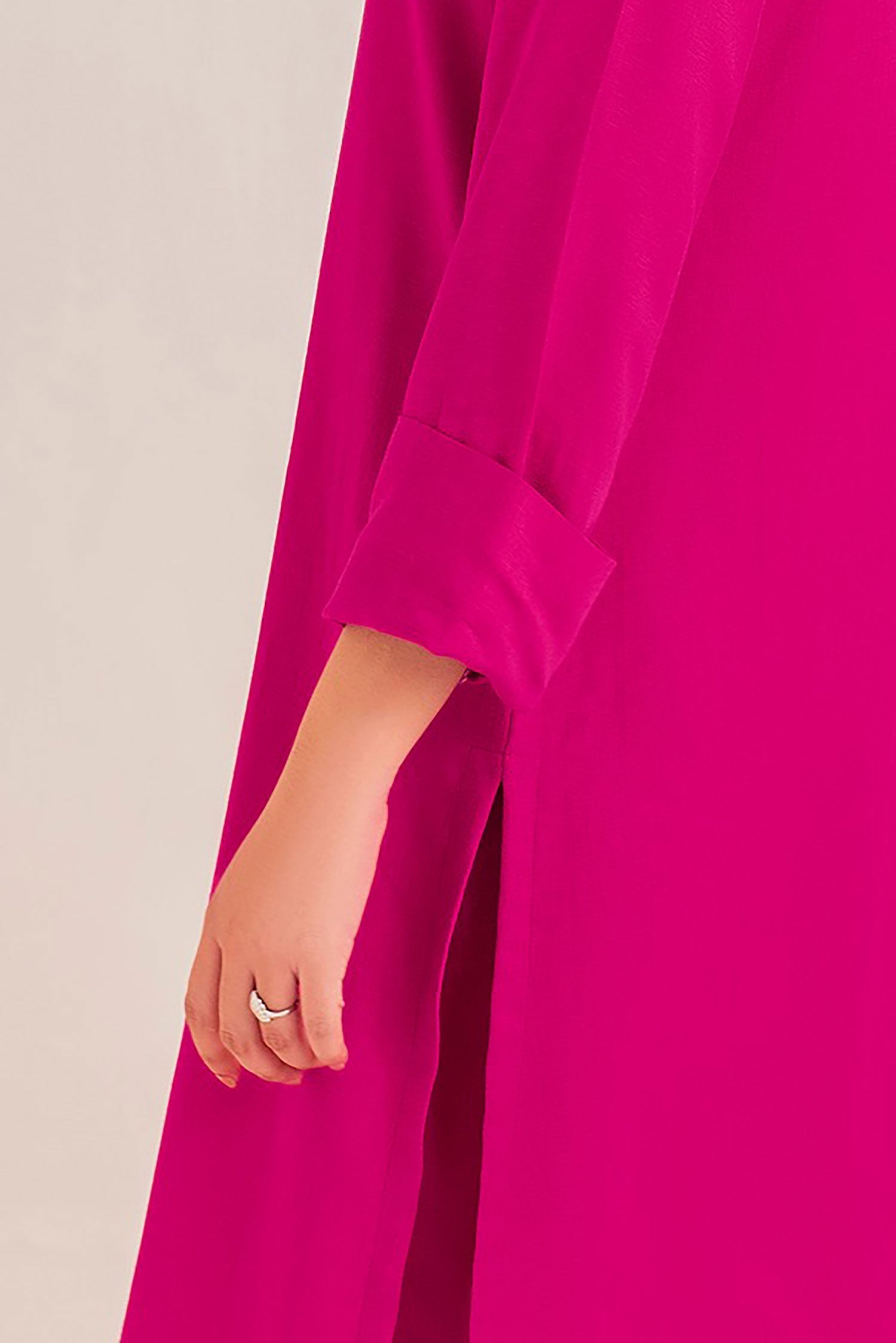 Hana | Vogue 24 |  Luxora