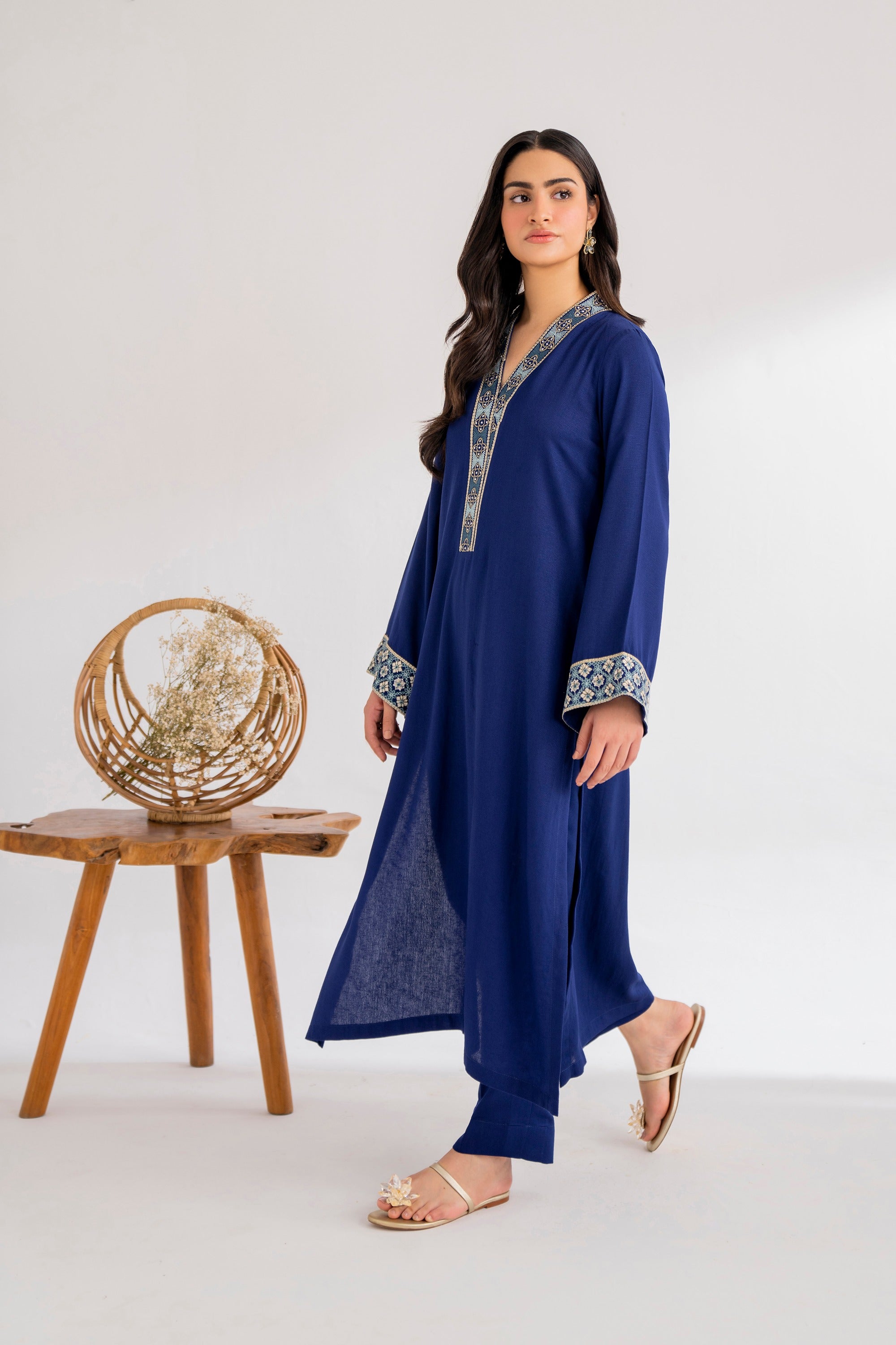 Hana | Vogue 24 |  Sereno