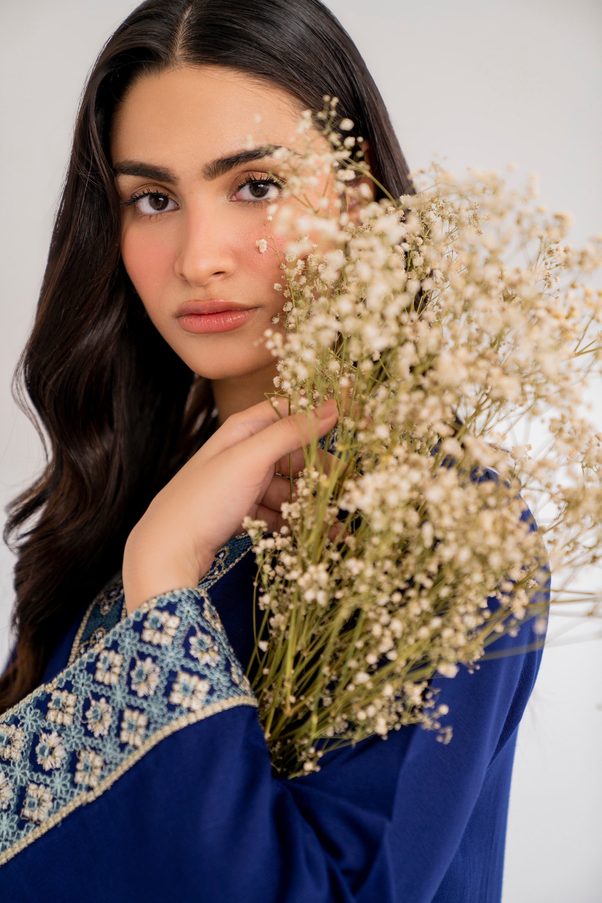 Hana | Vogue 24 |  Sereno