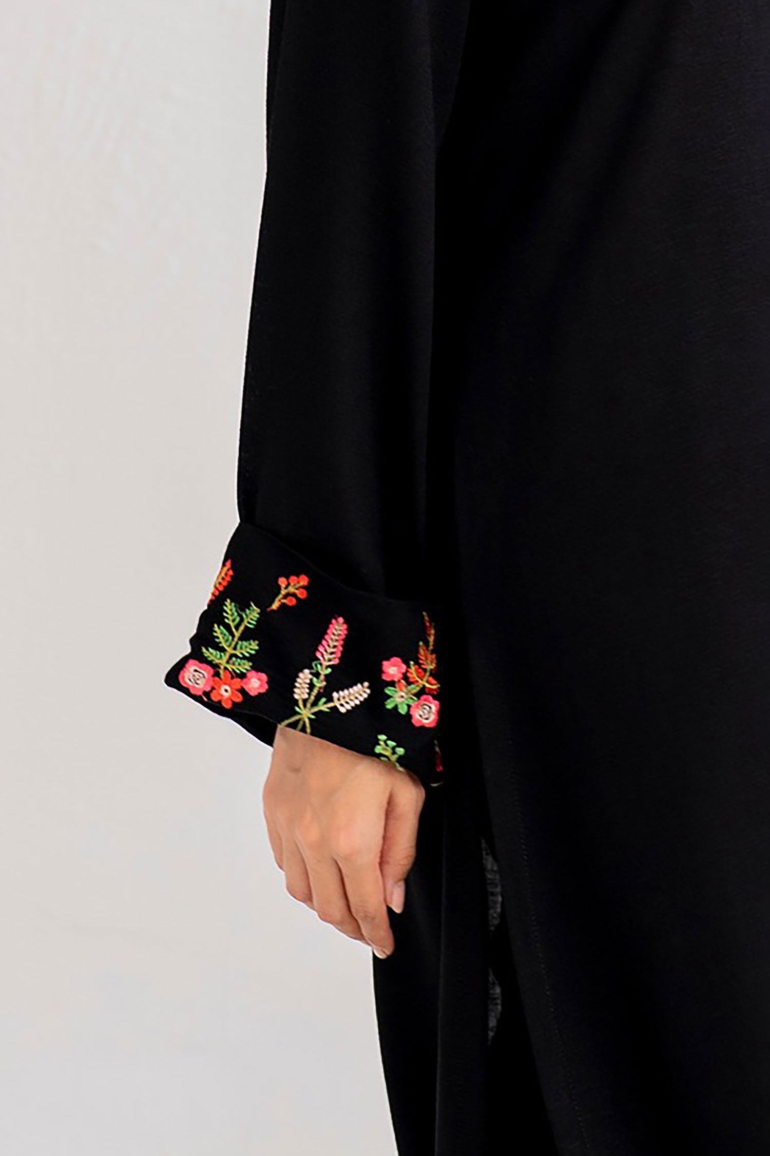 Hana | Vogue 24 |  Nova