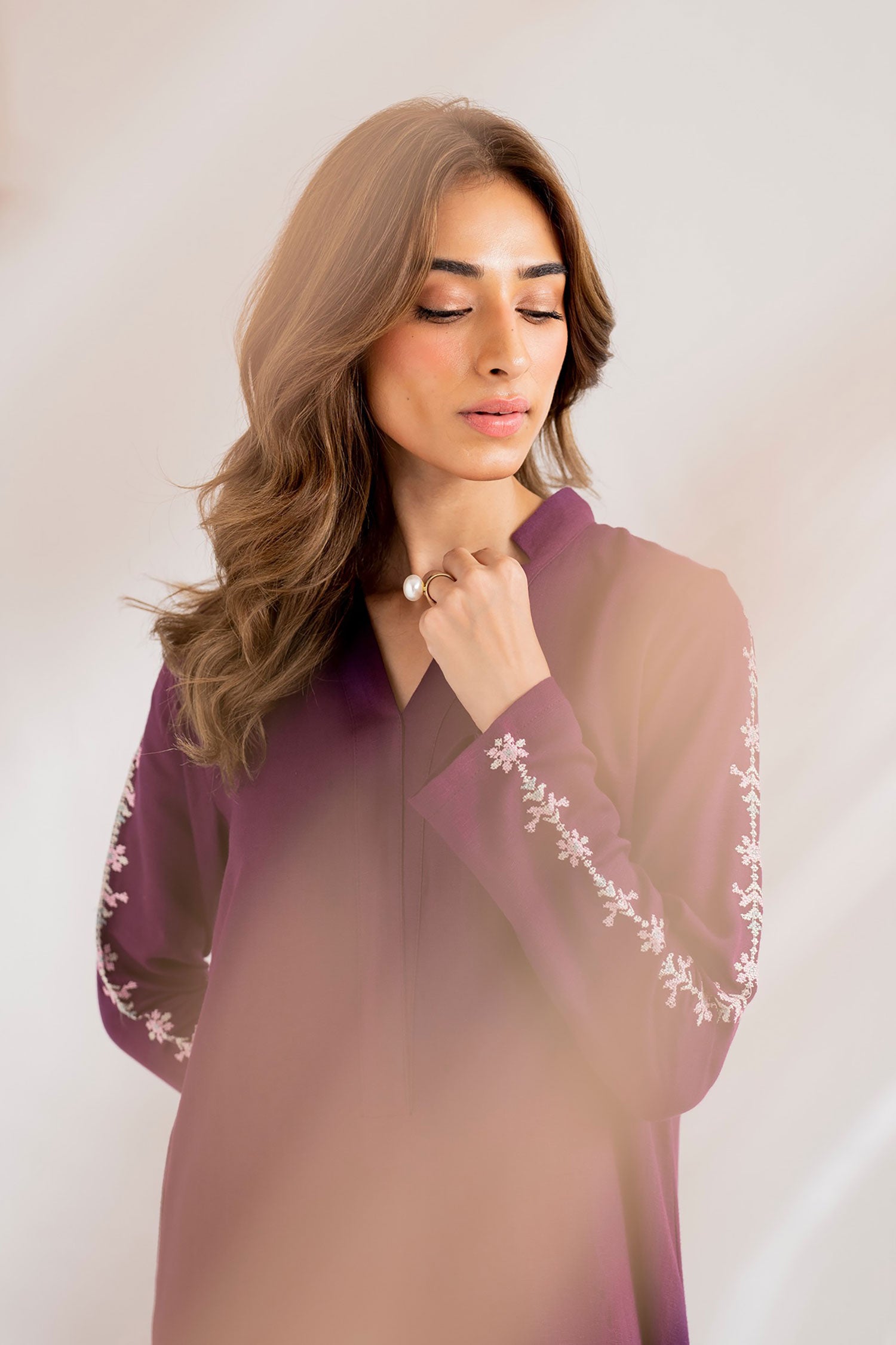 Hana | Vogue 24 |  Saffira