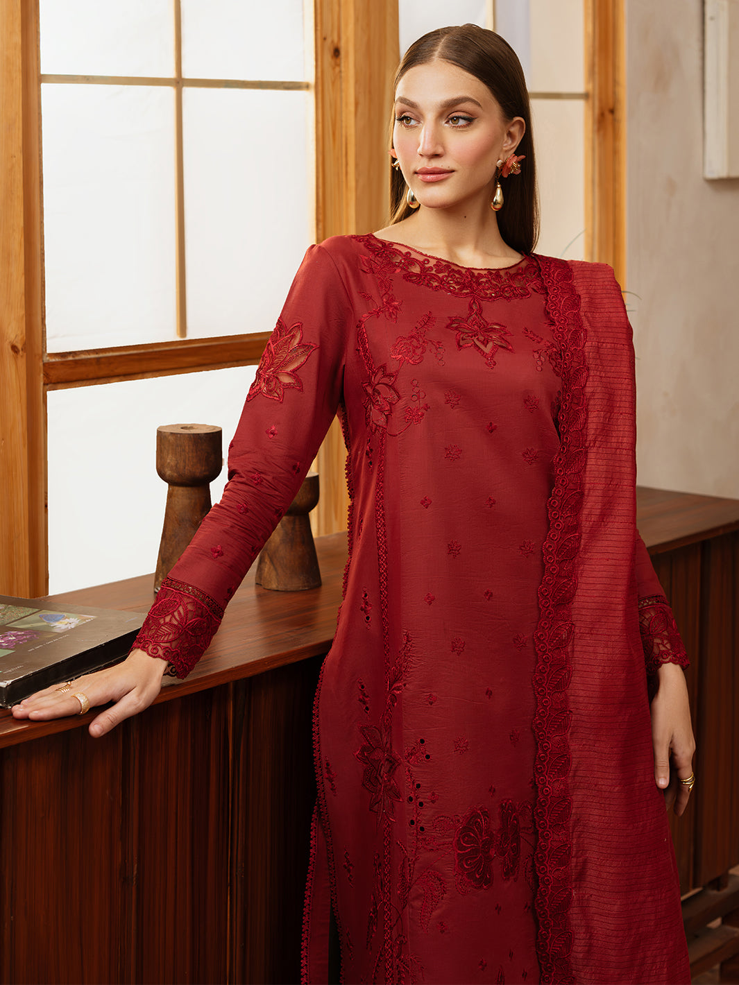 Mahnur | Florence Luxury Lawn 25 | HOORAIN