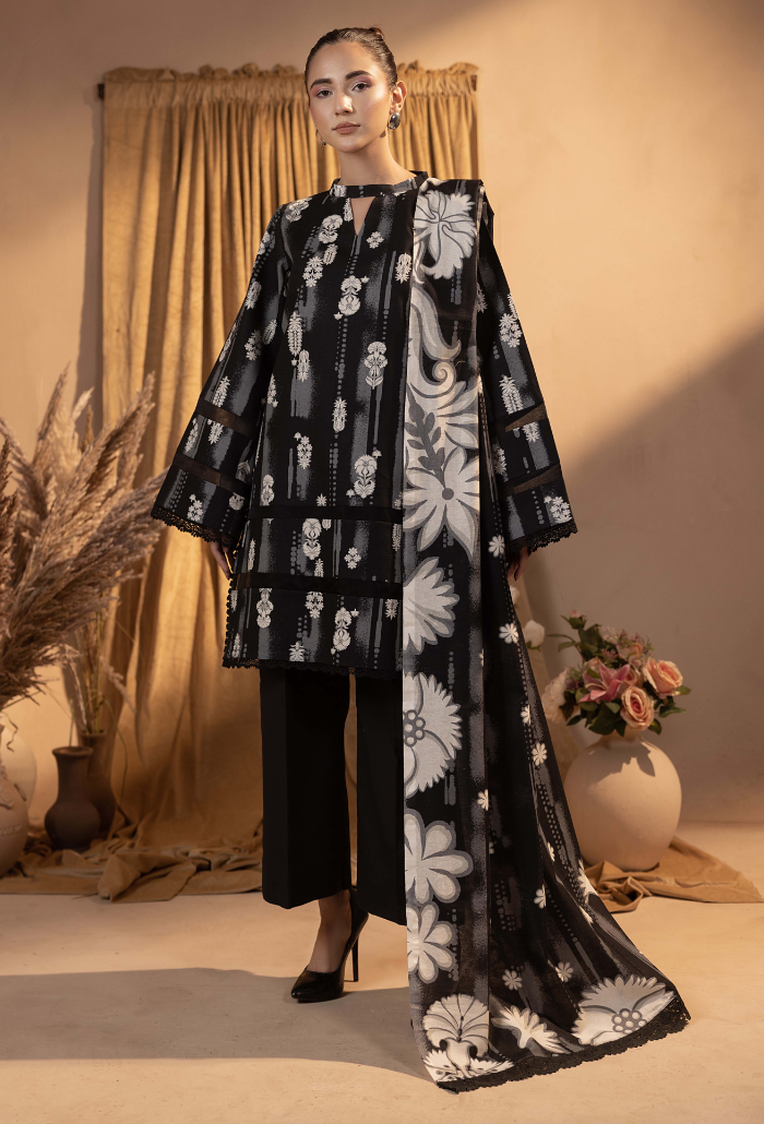 Humdum | Raya Khaddar |  Raya - D03