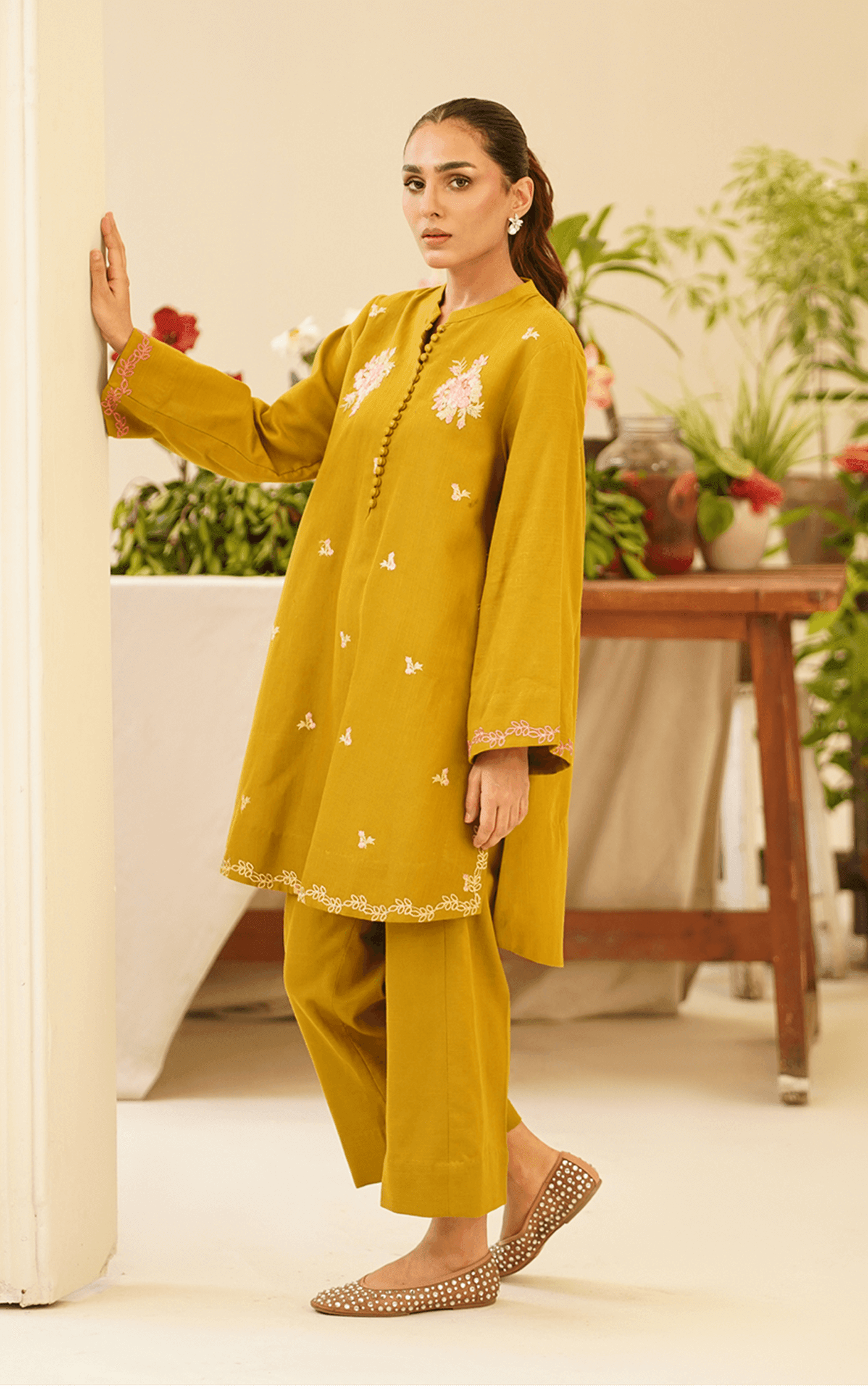 Asifa and Nabeel | Basic Pret 24 | KHDR005