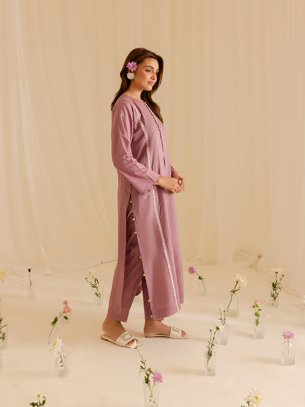 Mahnur | Petal Whispers Lawn Pret | Liliosa