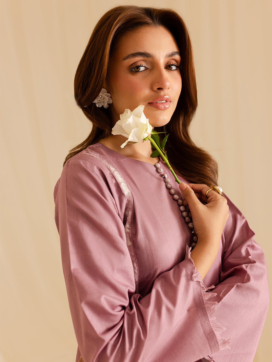 Mahnur | Petal Whispers Lawn Pret | Liliosa