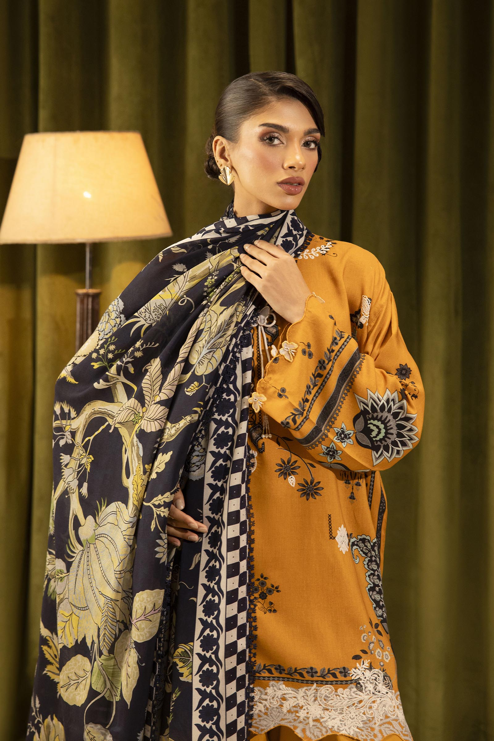 Sana Safinaz | Muzlin Winter 25 | 020A