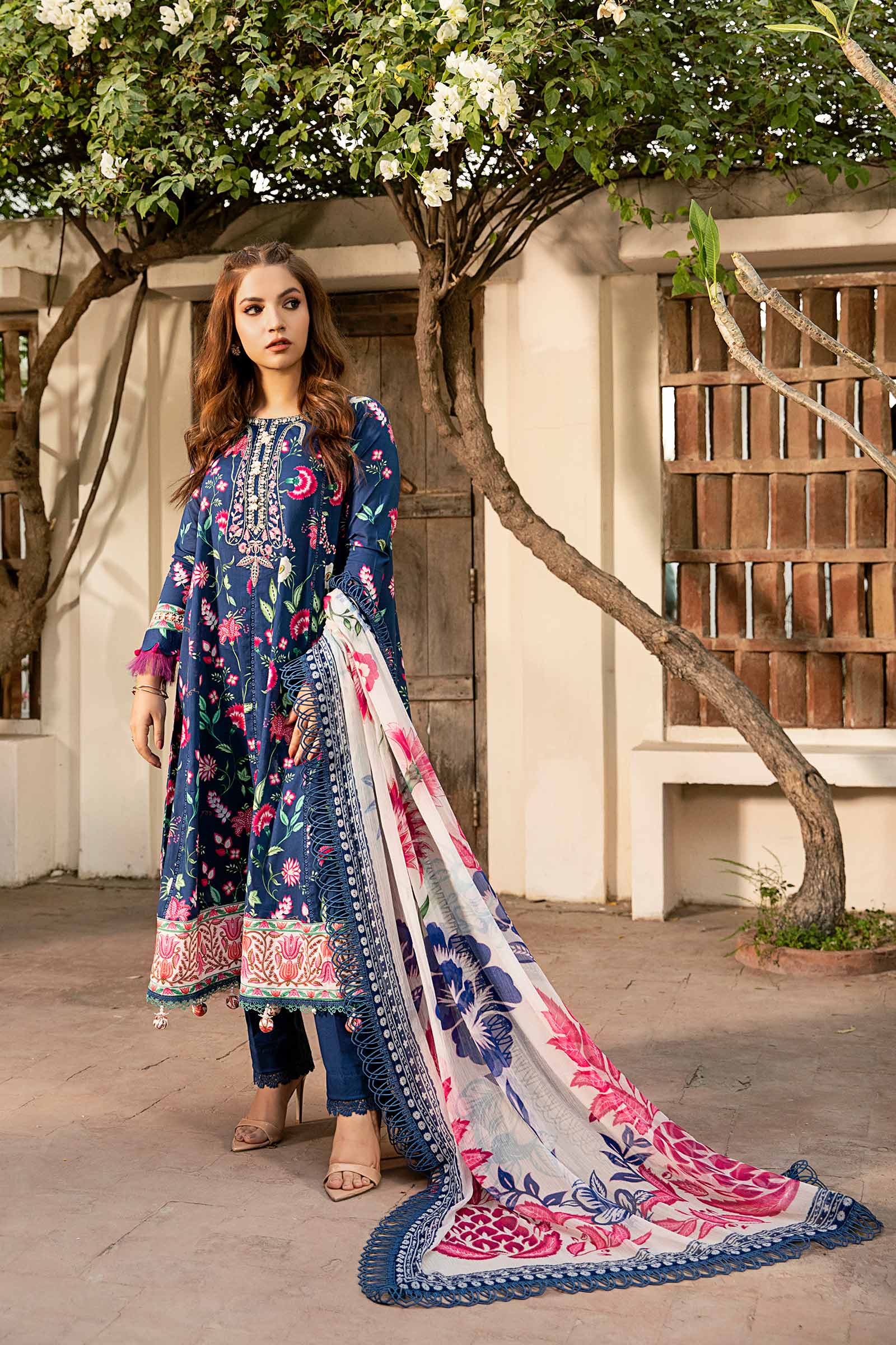 Maria B | Eid Basic Lawn | MB-CUS25-901B