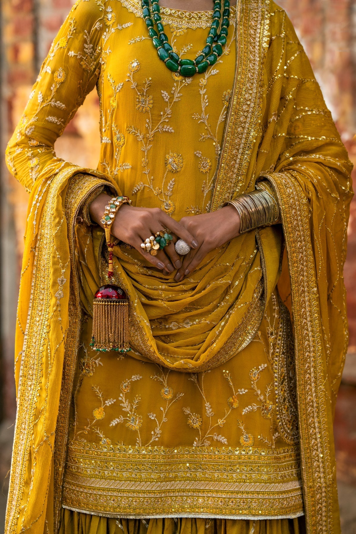 Erum Khan | Mannat Formals | Aatish