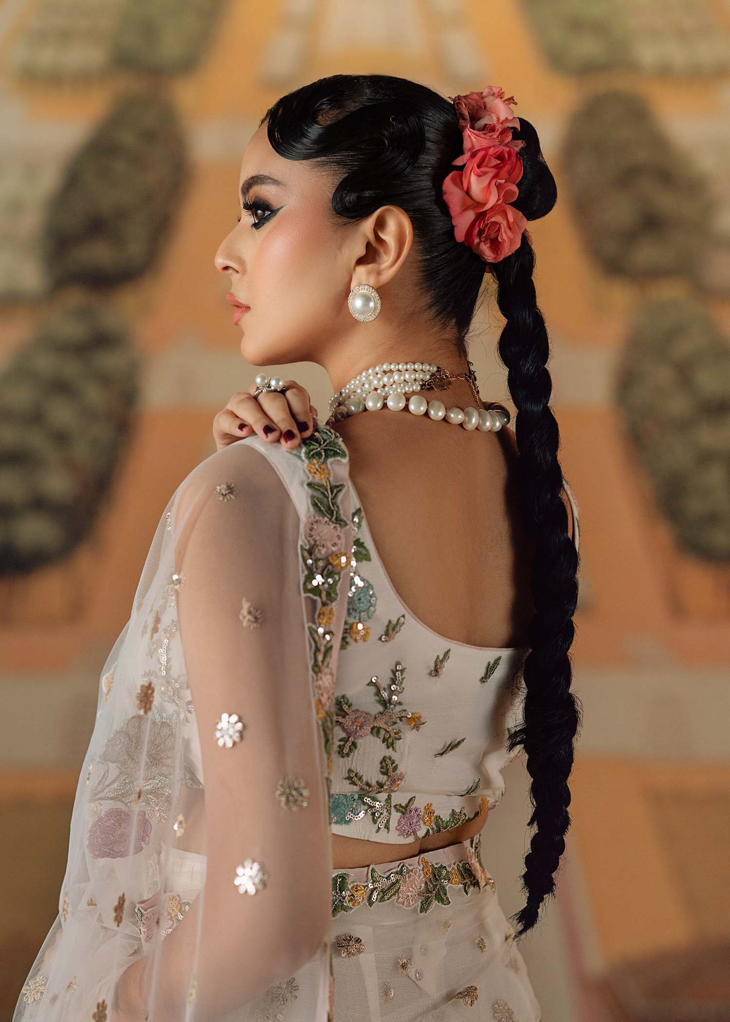 Fozia Khalid | Chamakh Dhamakh Wedding Festivity | Mu dikhai