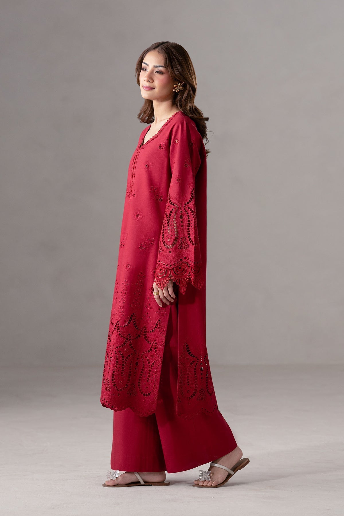 Akbar Aslam | Pret Lawn | Noira