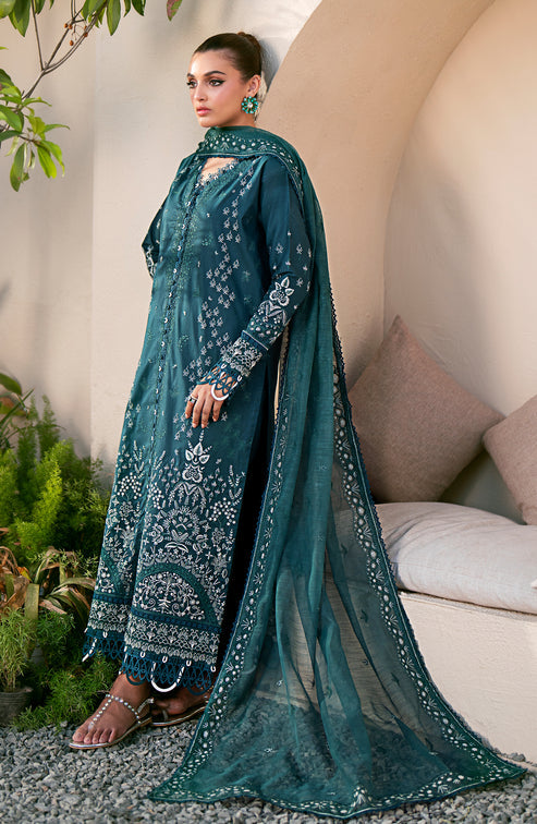 Emaan Adeel | Navaeh Luxury Pret | EDEN
